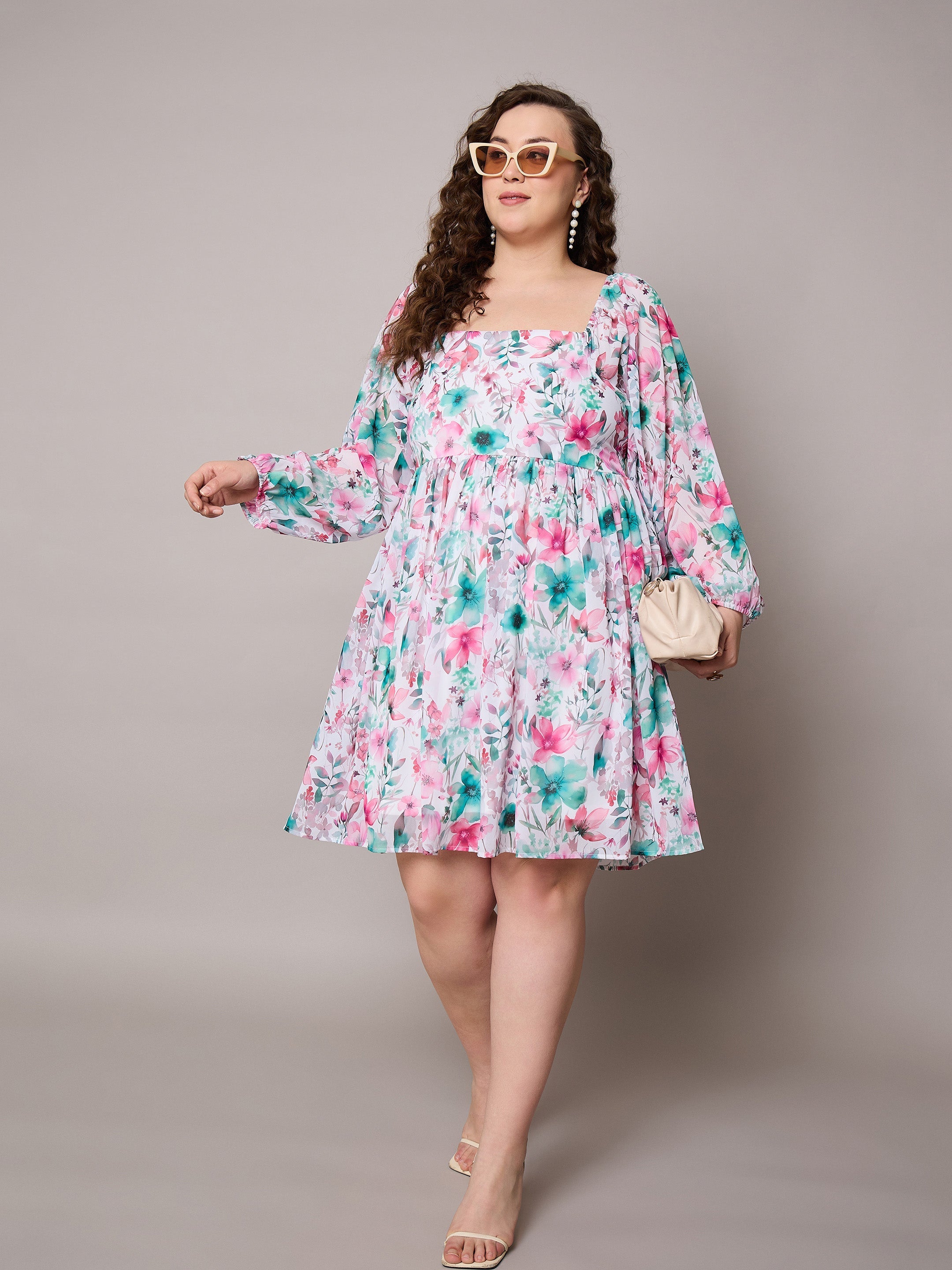 Women Pink Floral Square Neck Short Skater Dress-SFDRSS13045