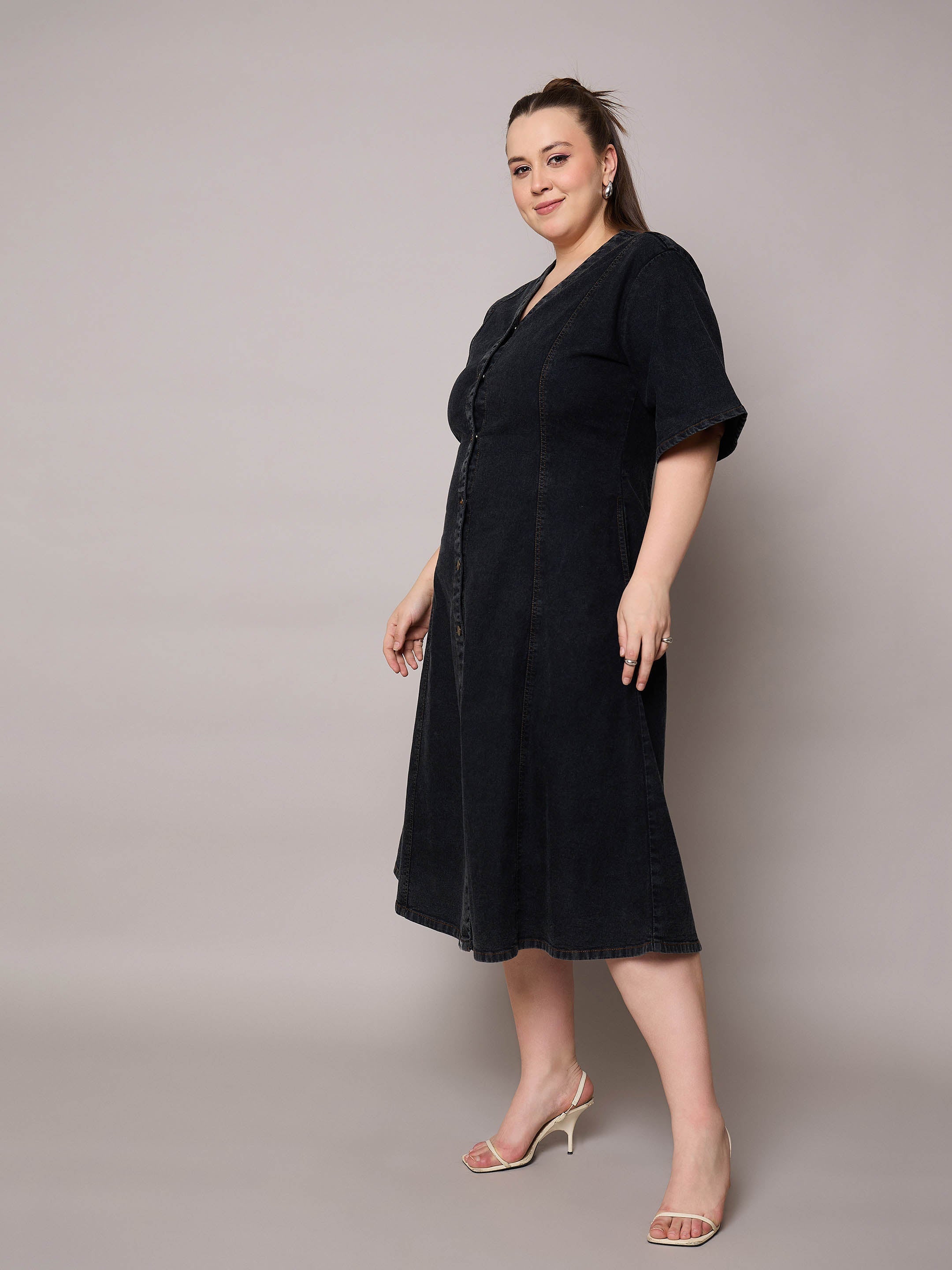 Women Black Denim V Neck Midi Dress-SFDRSS13064