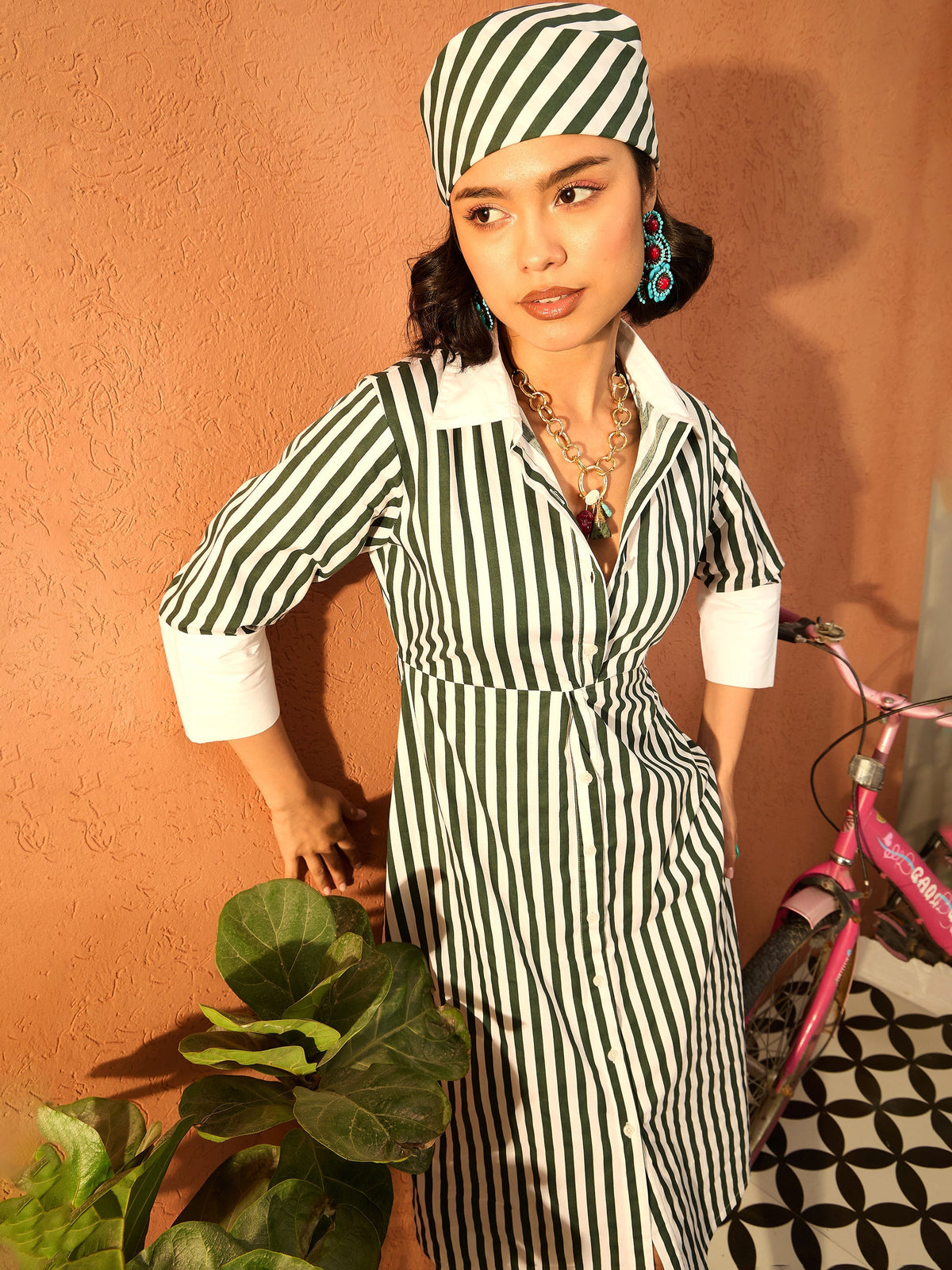 Women Green & White Stripe Contrast Collar Midi Dress-SFDRSS13084