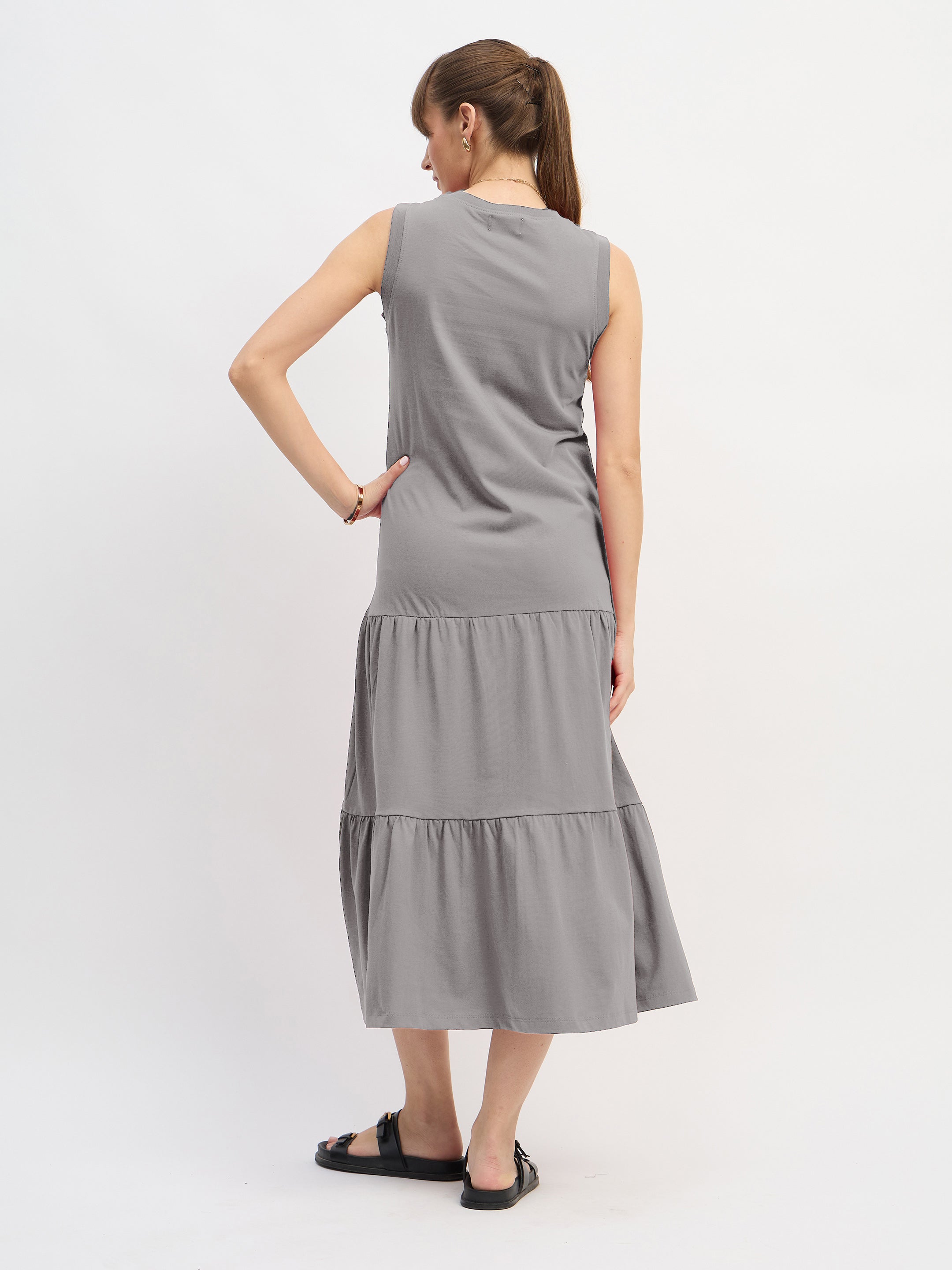 Women Grey Sleeveless Tiered Midi Dress-SFDRSS13128
