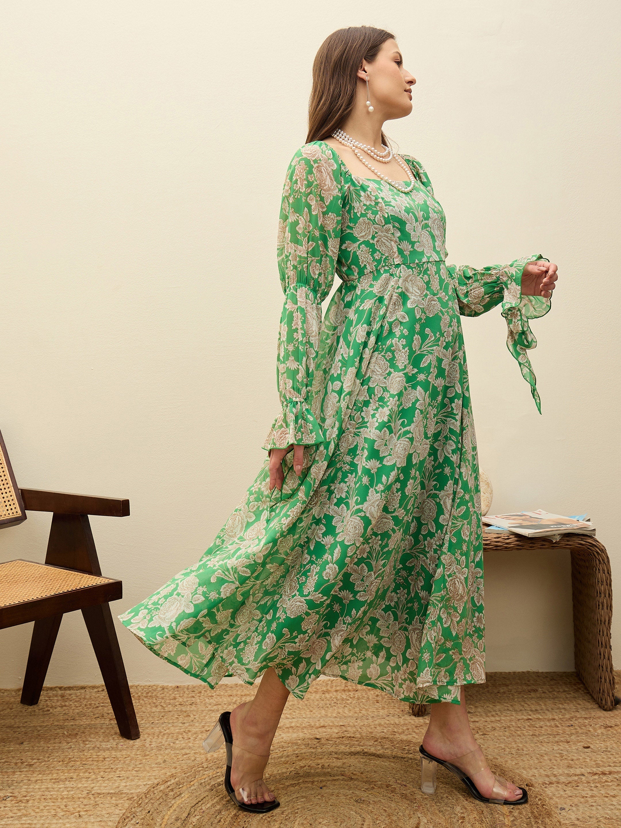 Women Green Floral Square Neck Maxi Dress-SFDRSS13197