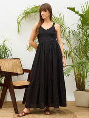 Women Black Sweatheart Neck Strappy Maxi Dress-SFDRSS13216