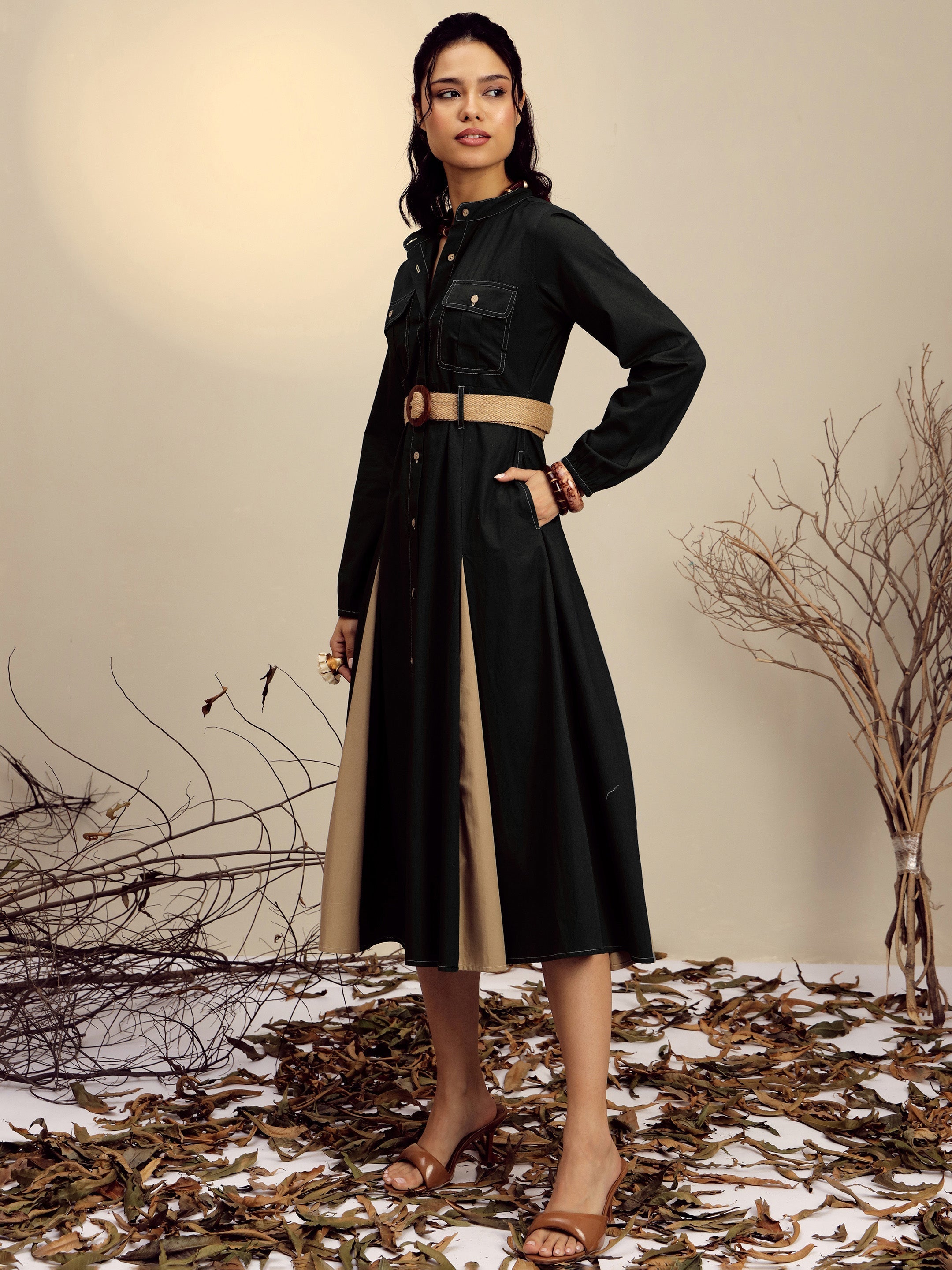 Women Black Poplin Kick Pleat Midi Dress-SFDRSS13248