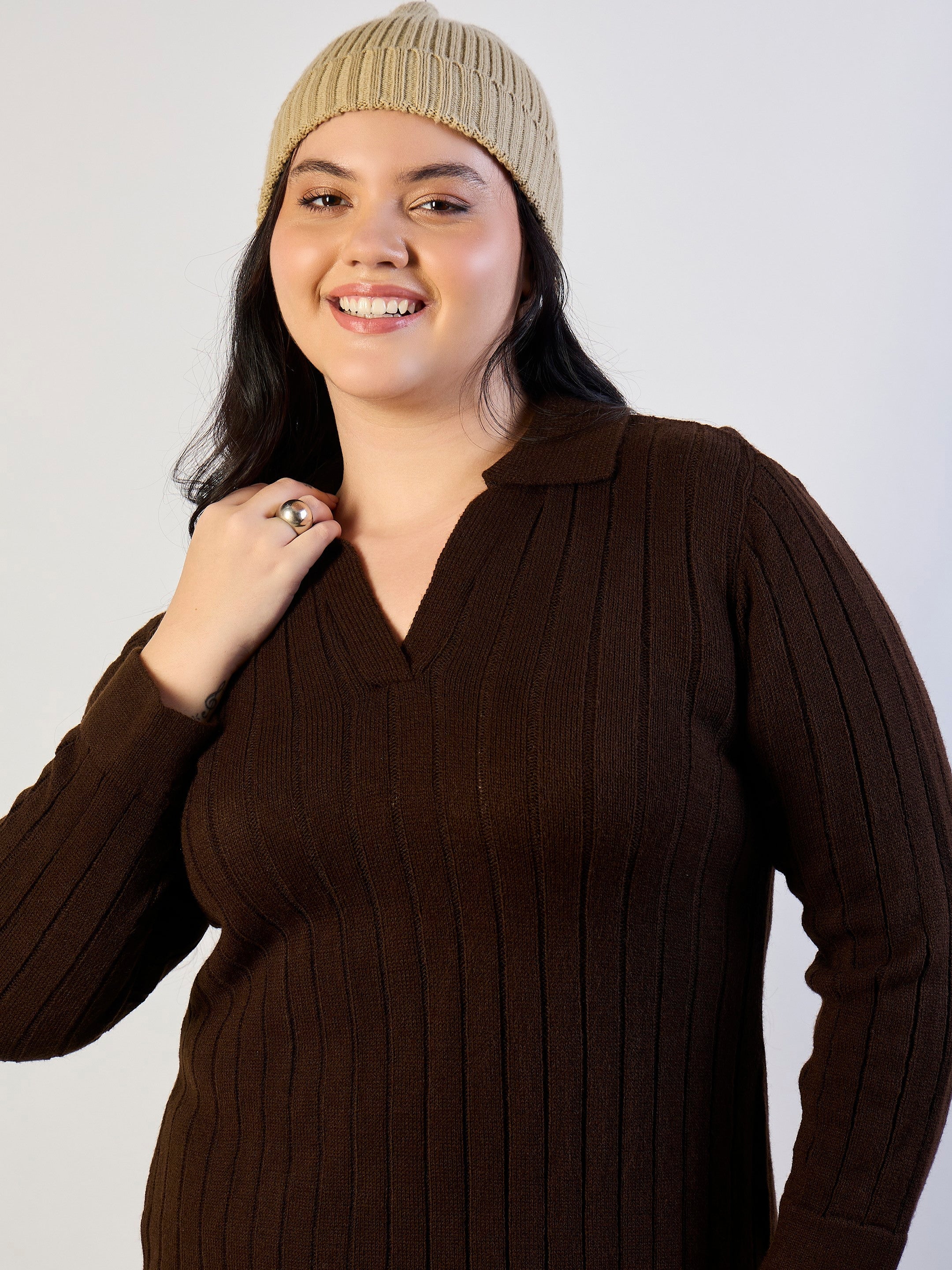 Women Brown Solid Acrylic Wool Collar Midi Dress-SFDRSS13314