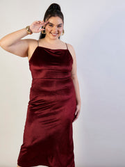 Women Maroon Velvet Bodycon Dress-SFDRSS13320