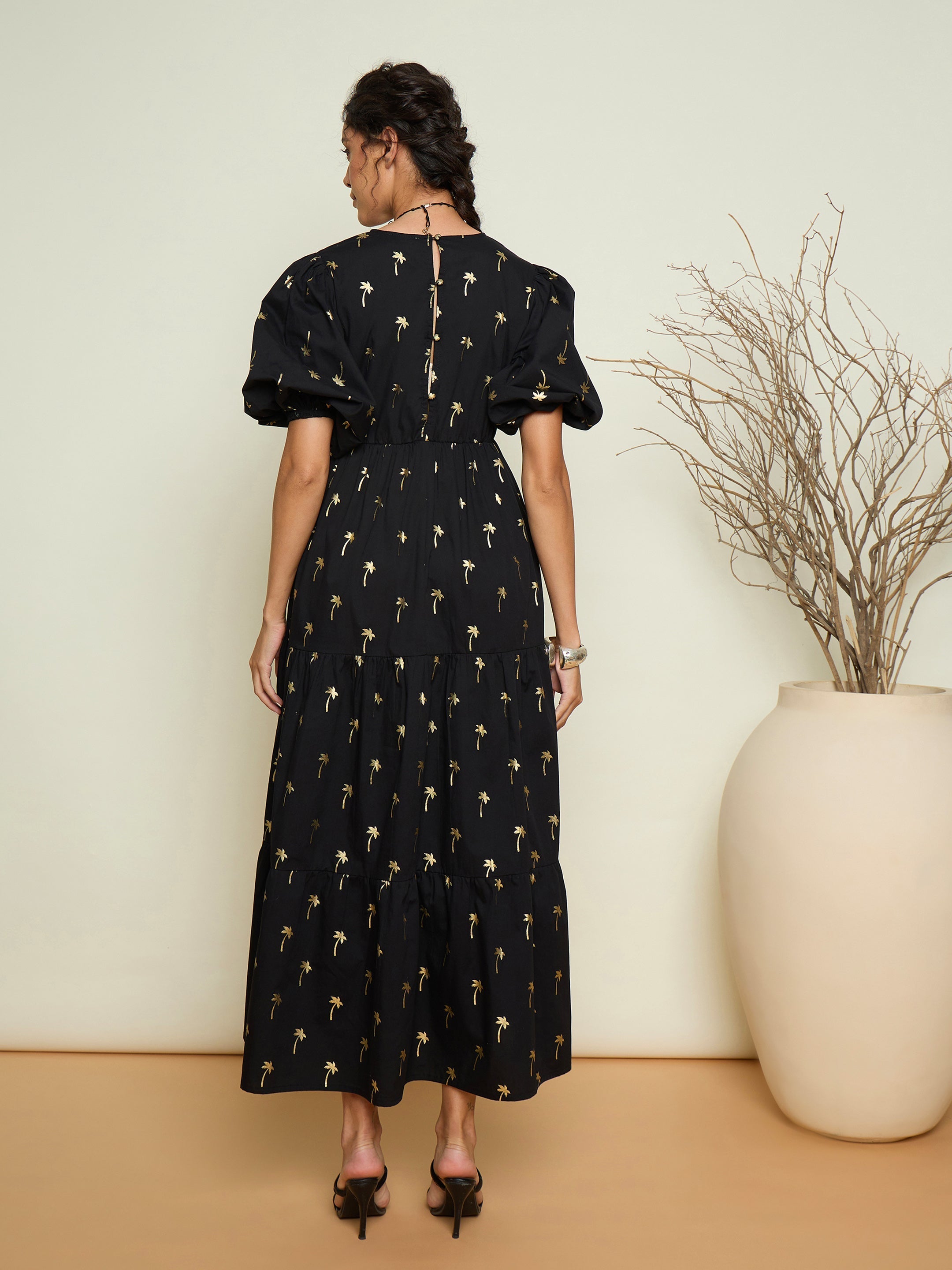 Women Black Foil Print Puff Sleeves Tiered Maxi Dress-SFDRSS13413