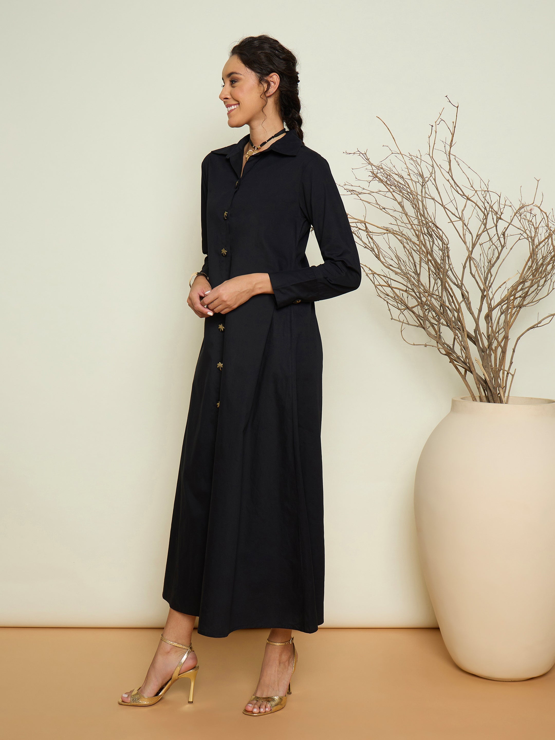 Women Black Foil Print Longline Shirt Dress-SFDRSS13418