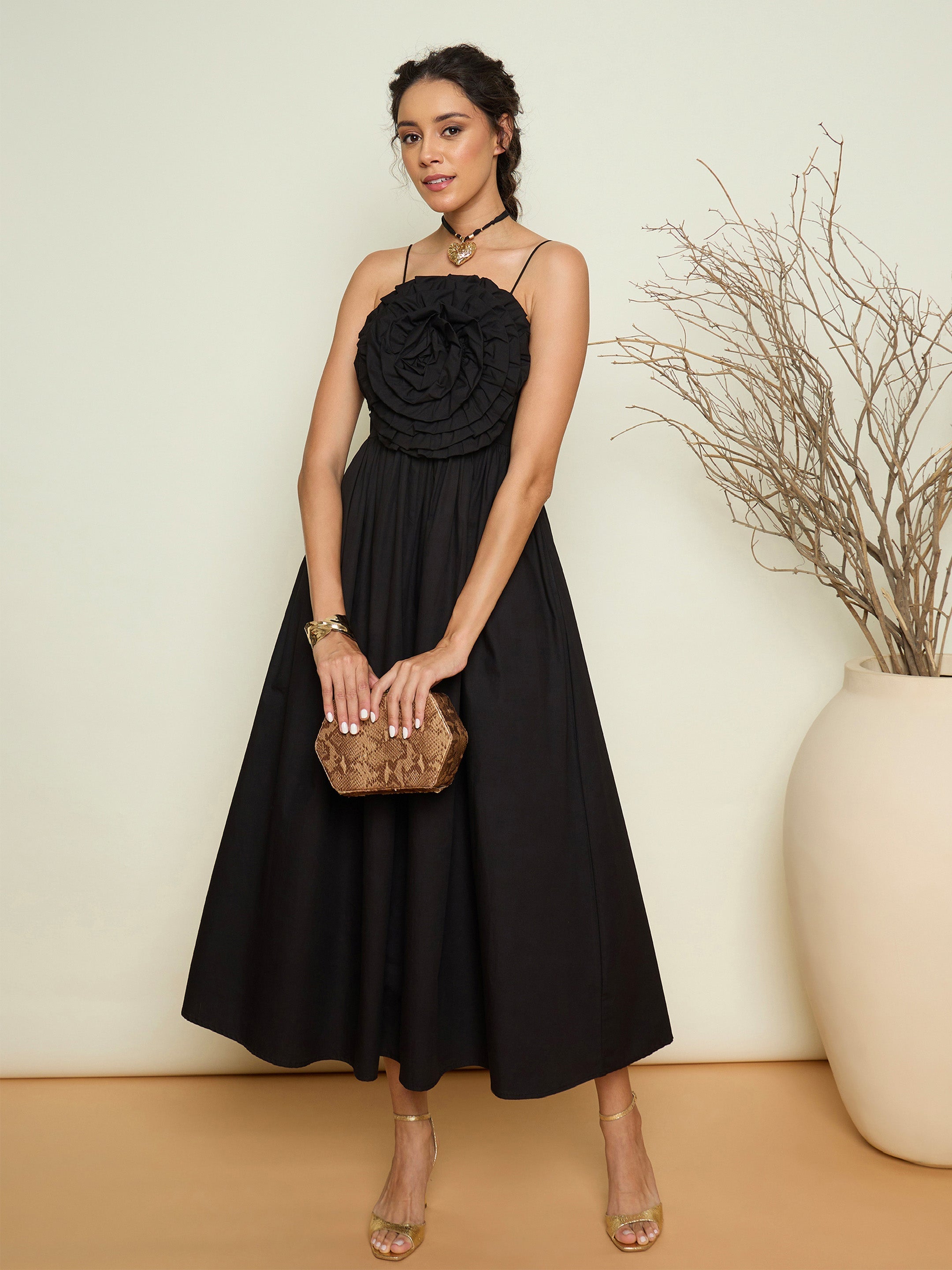Women Black Poplin Front Corsage Strappy Maxi Dress-SFDRSS13420