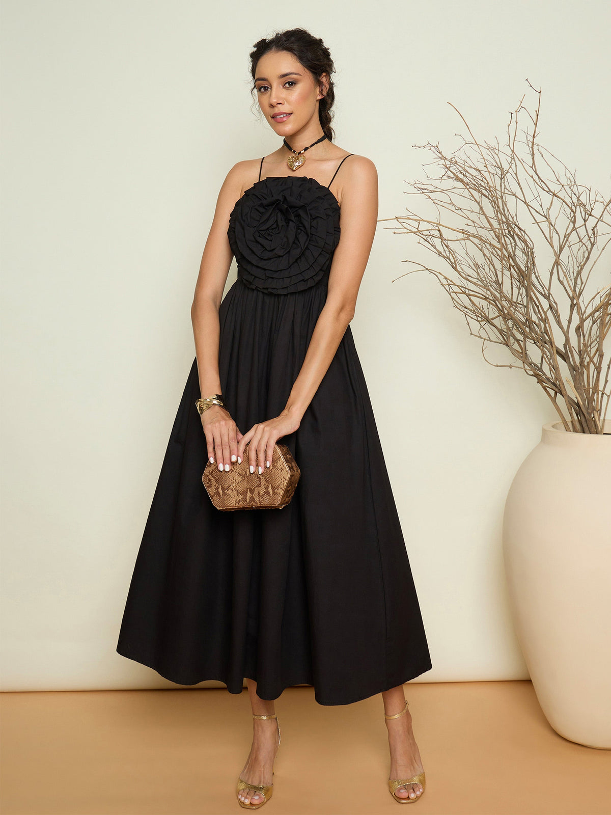 Women Black Poplin Front Corsage Strappy Maxi Dress-SFDRSS13420