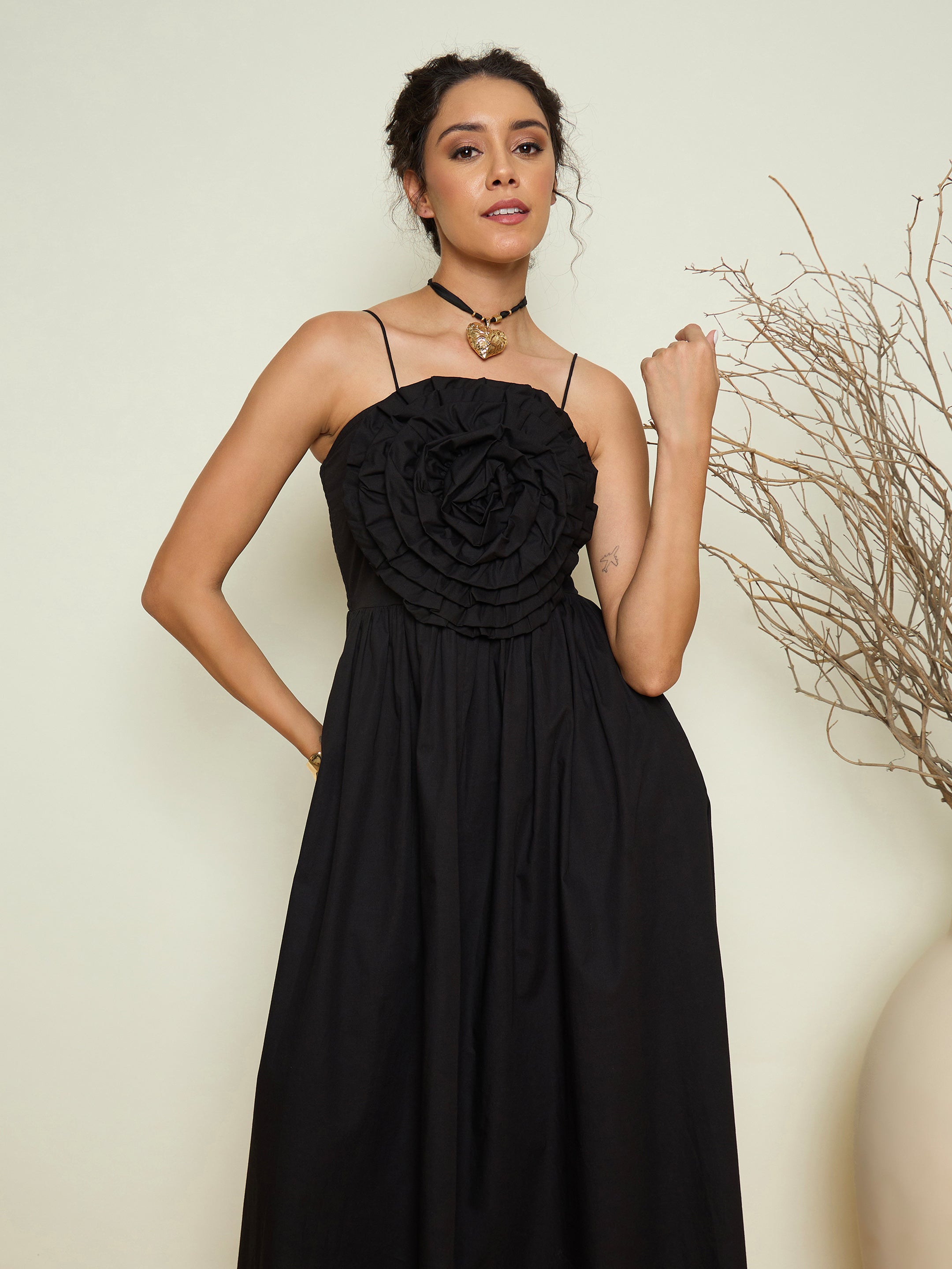 Women Black Poplin Front Corsage Strappy Maxi Dress-SFDRSS13420