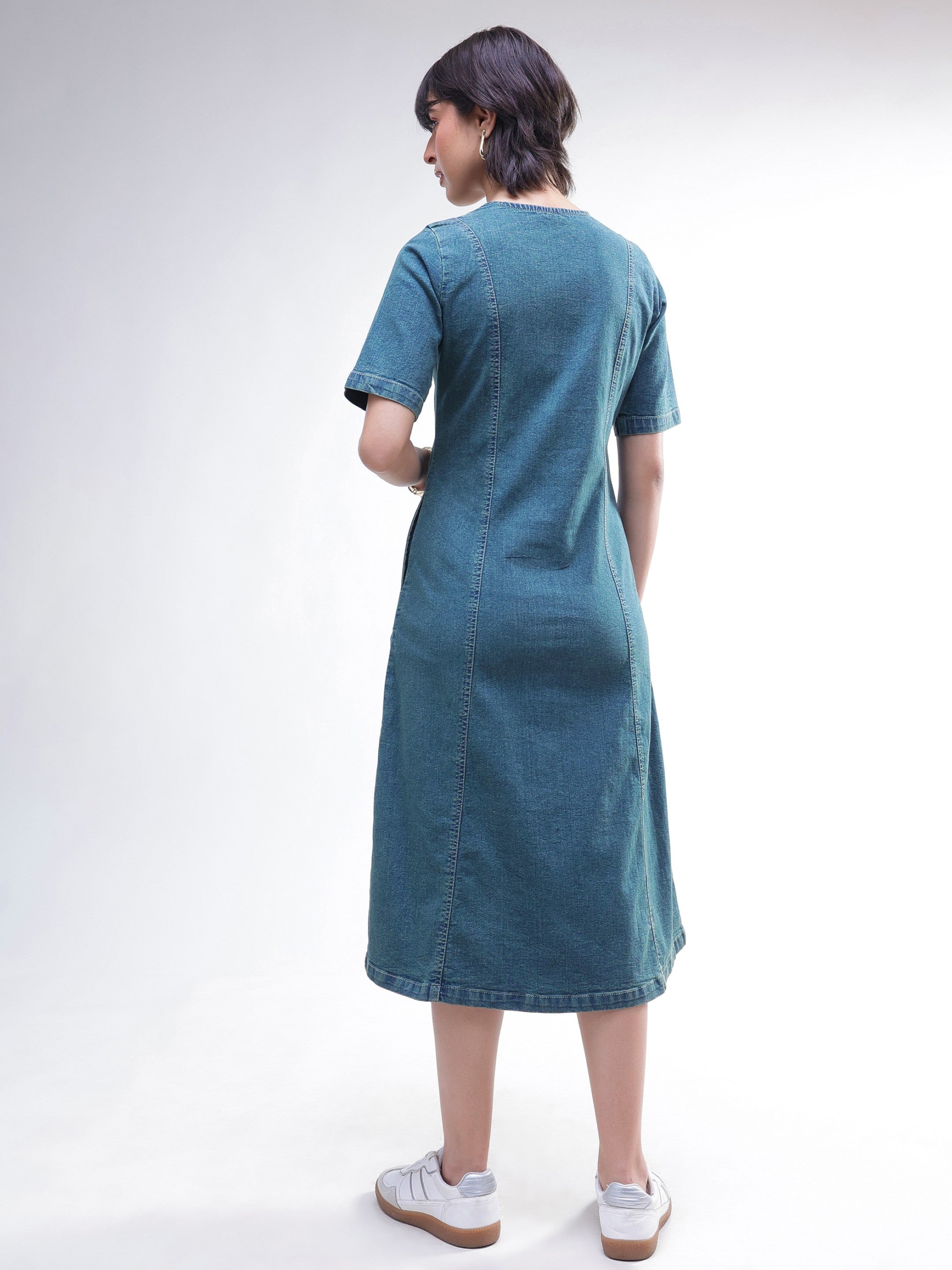 DesiQlo Blue Washed Denim Button Down Midi Dress - Blue