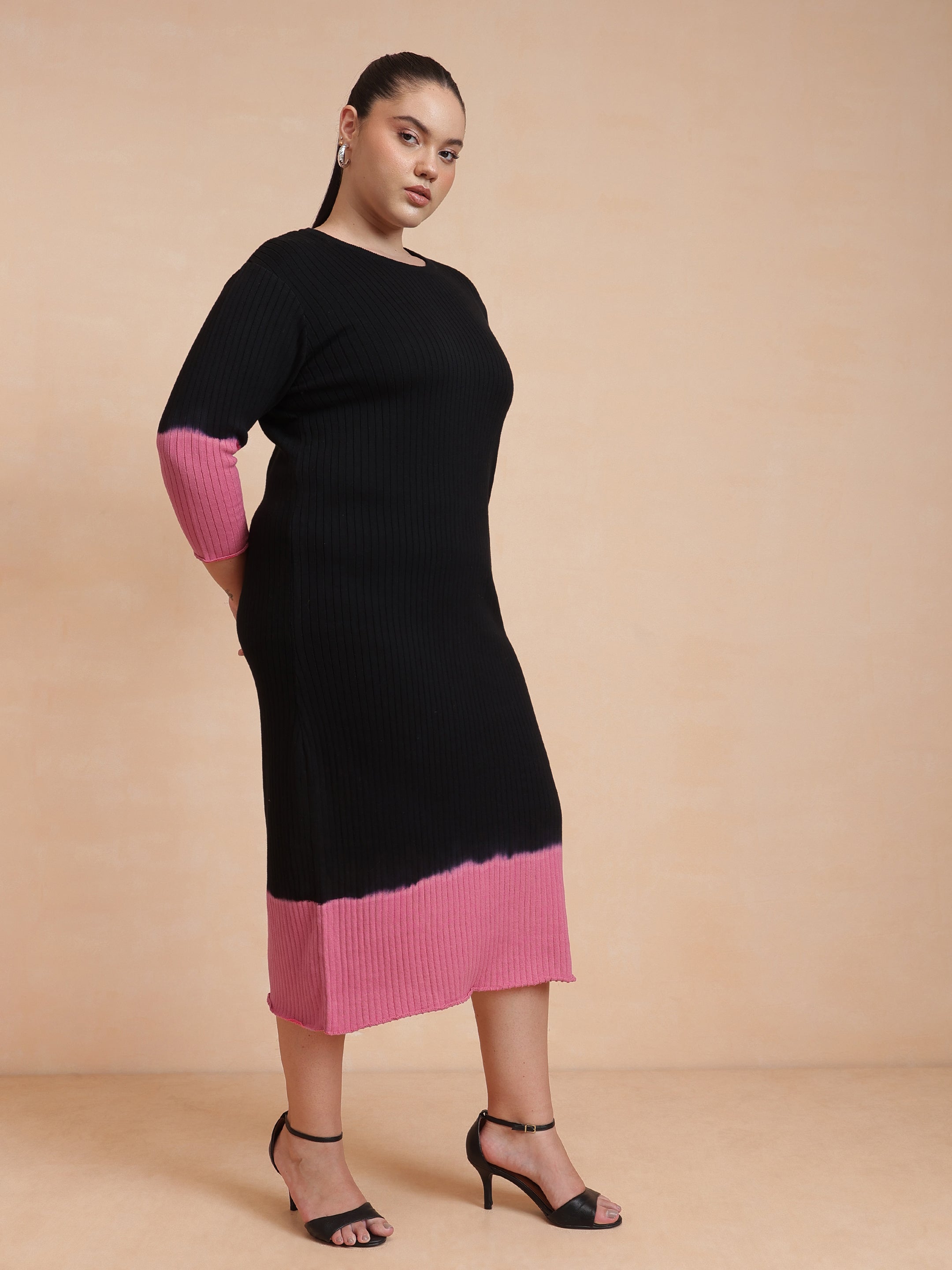 DesiQlo Black & Pink Knit Round Neck Midi Dress - Black