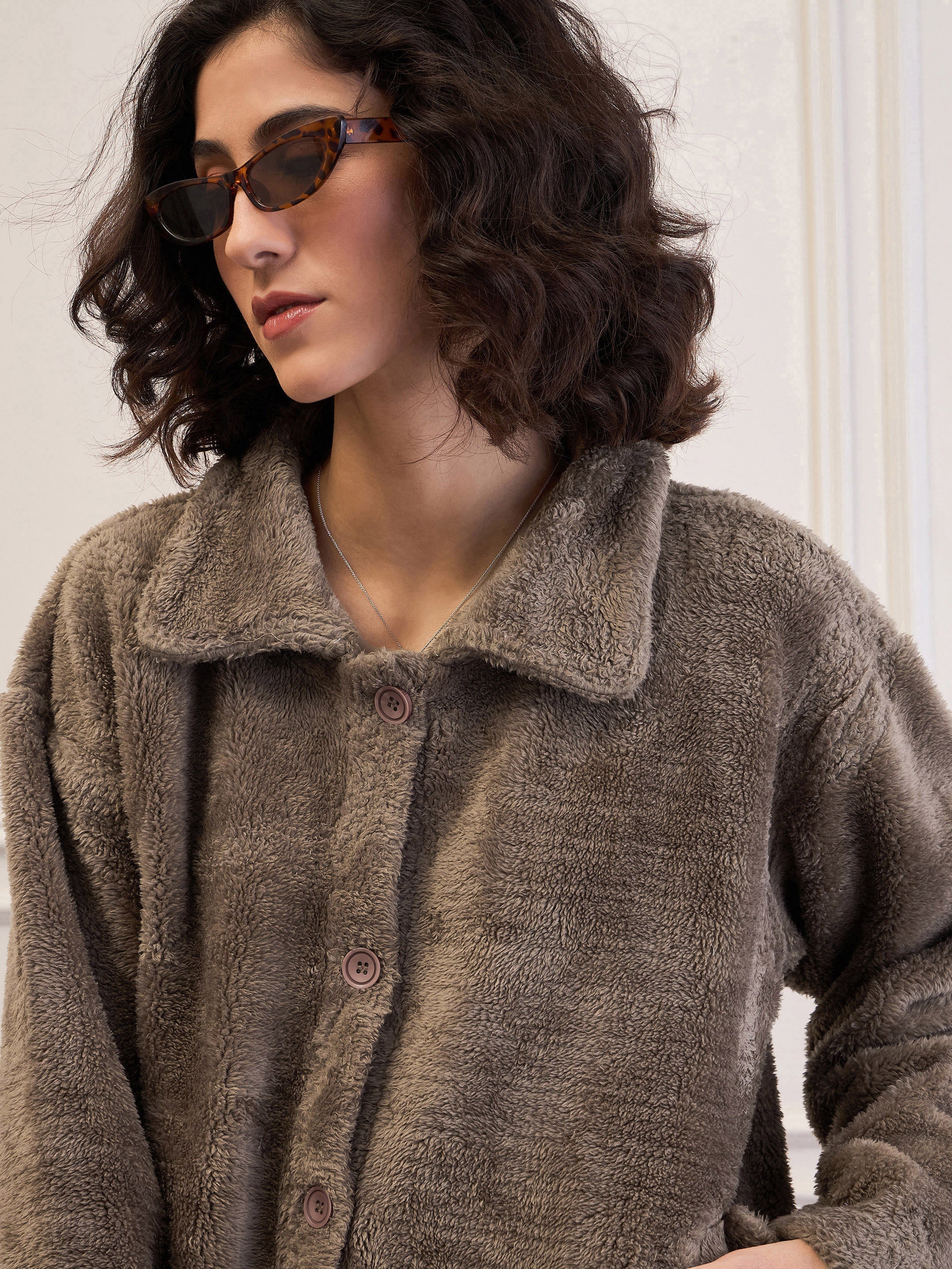Women Dark Grey Fur Flap Pockets Detail Jacket-SFJCKT60299