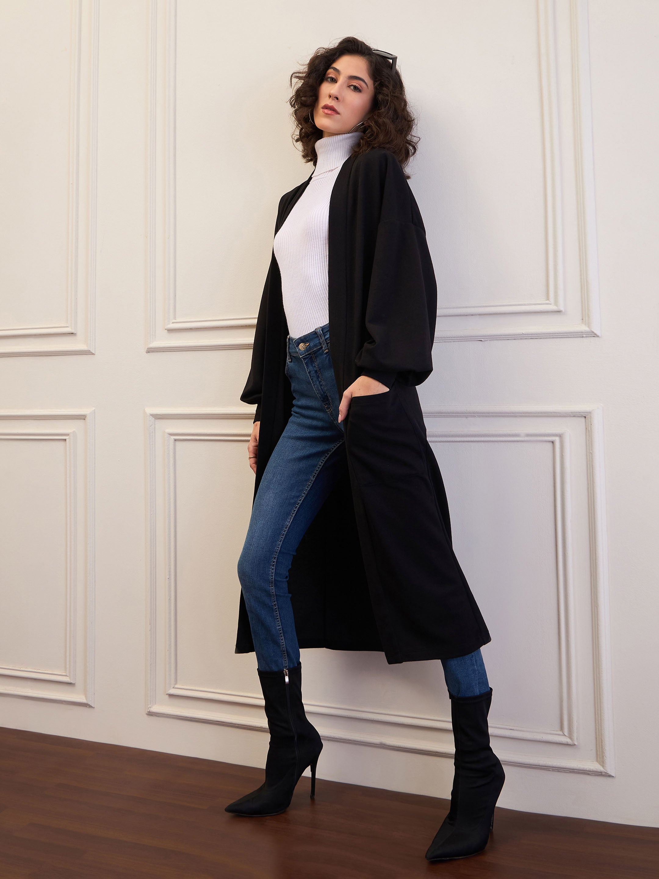 Women Black Front Open Balloon Sleeve Shrug-SFJCKT60321