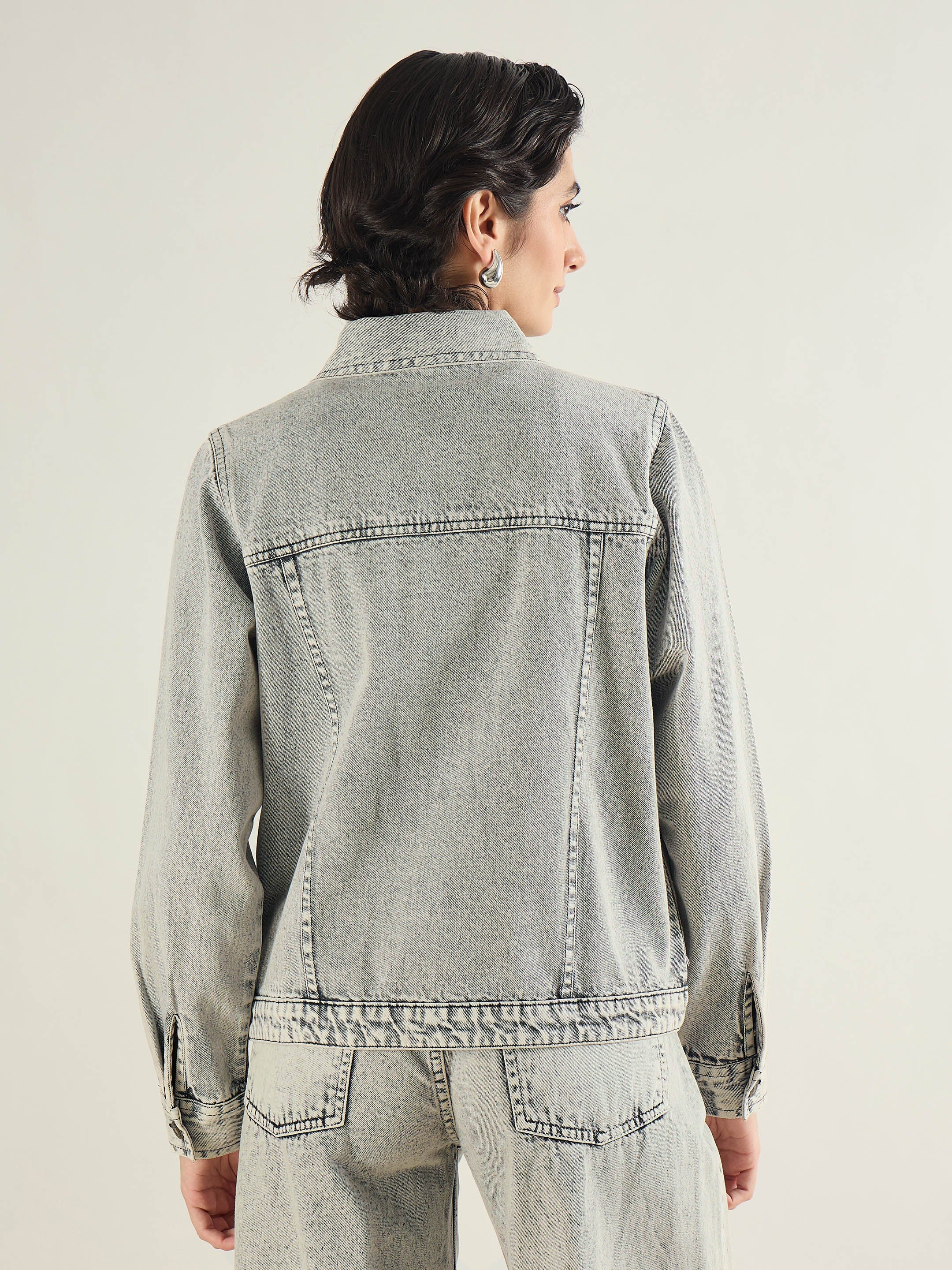 Women Washed Grey Basic Denim Regular Jacket-SFJCKT60332