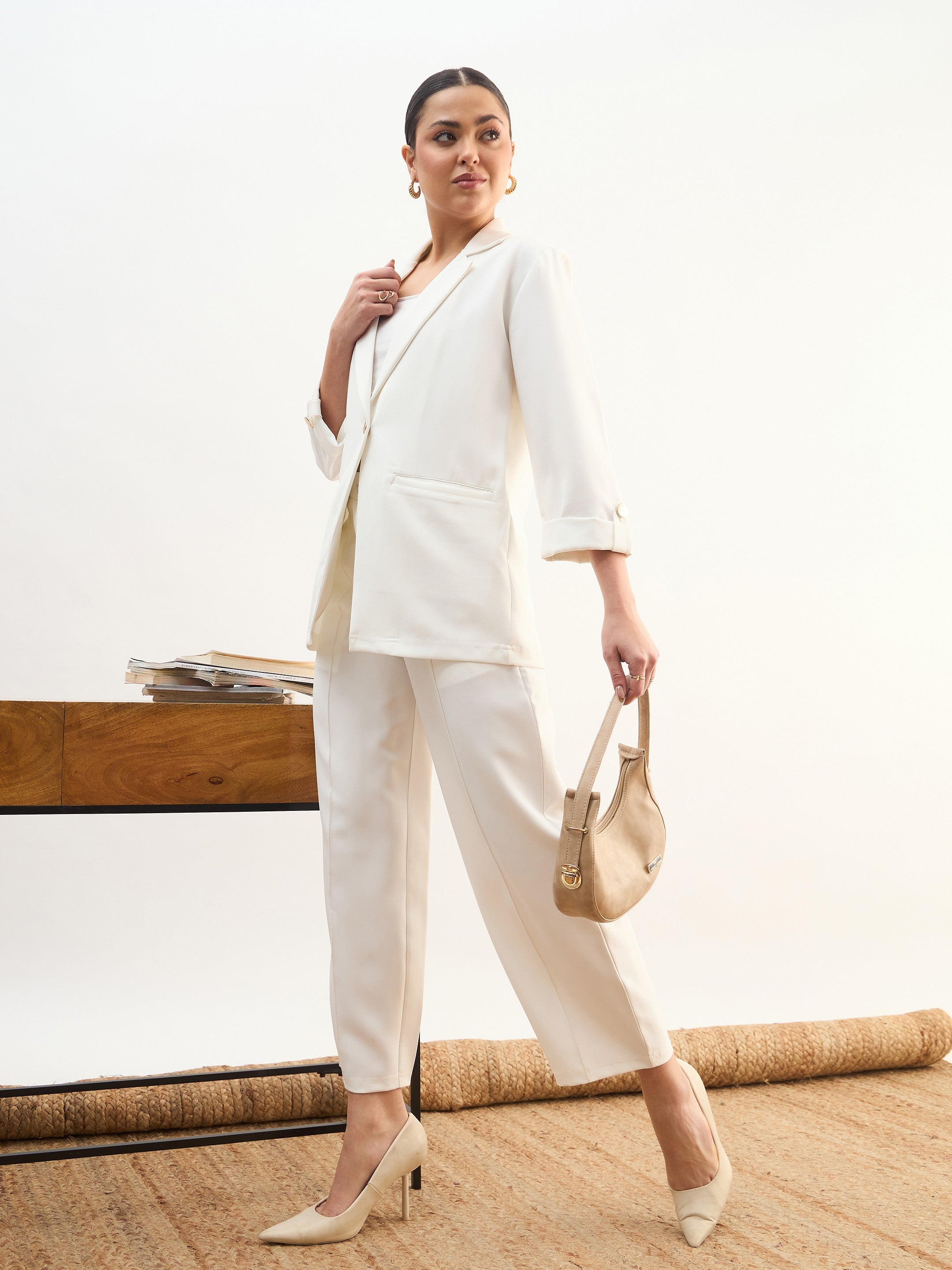 DesiQlo White Front Button Notch Collar Blazer - White