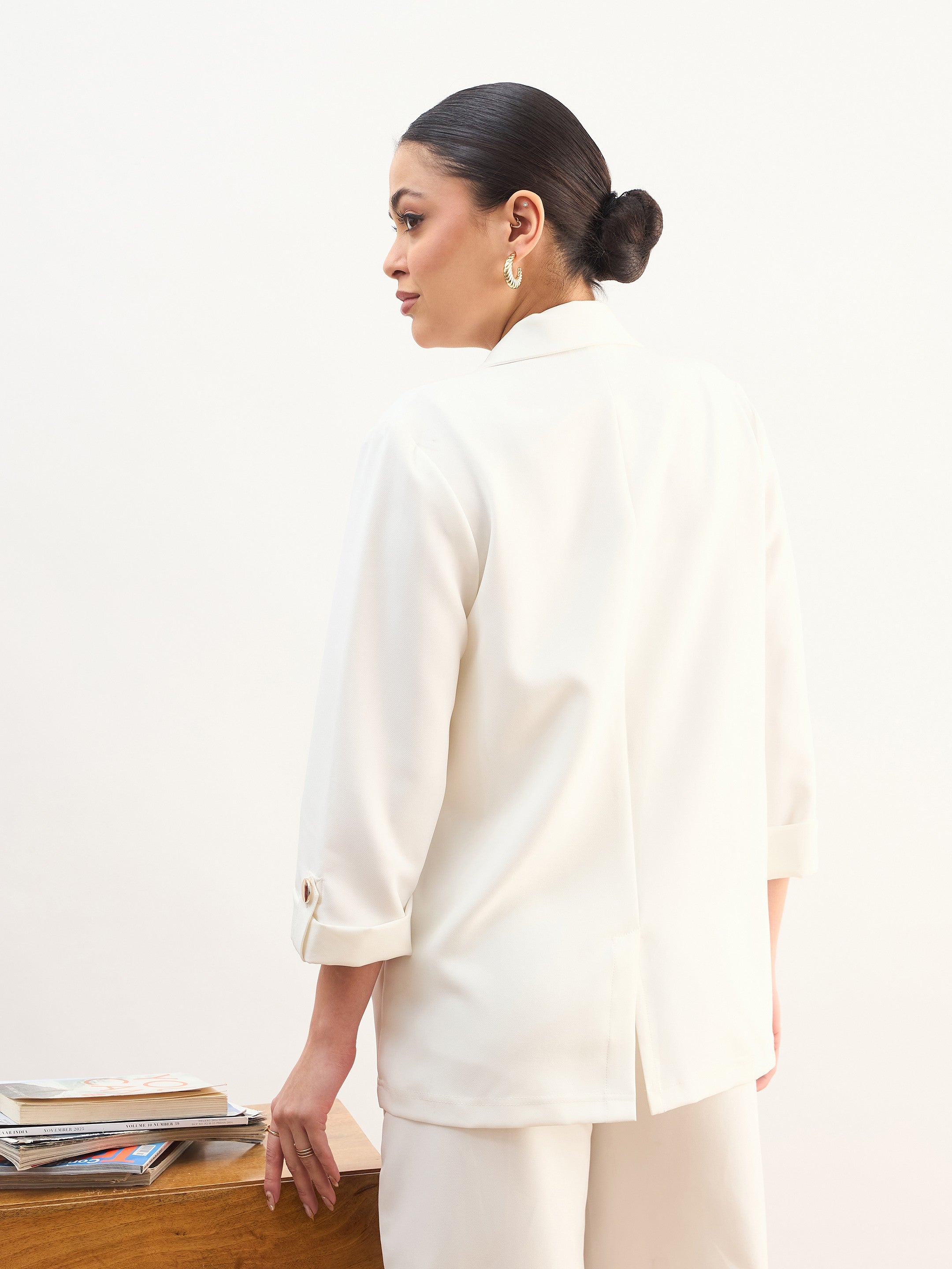 DesiQlo White Front Button Notch Collar Blazer - White