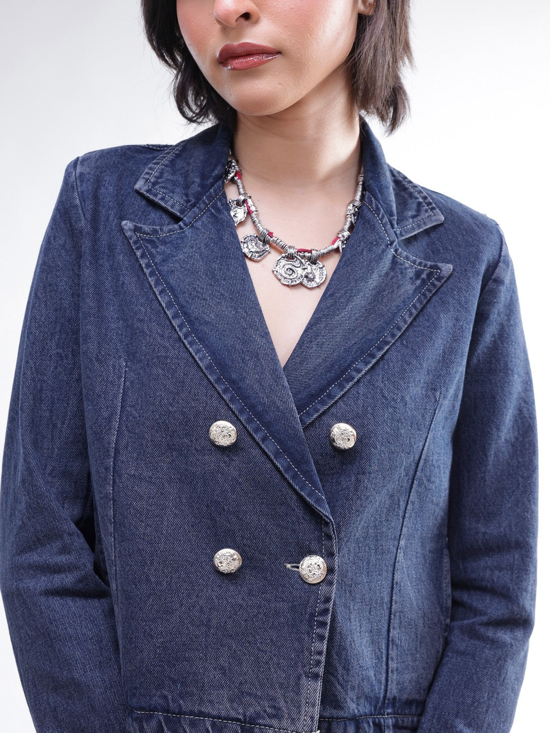 DesiQlo Blue Washed Denim Notch Collar Crop Blazer - Blue