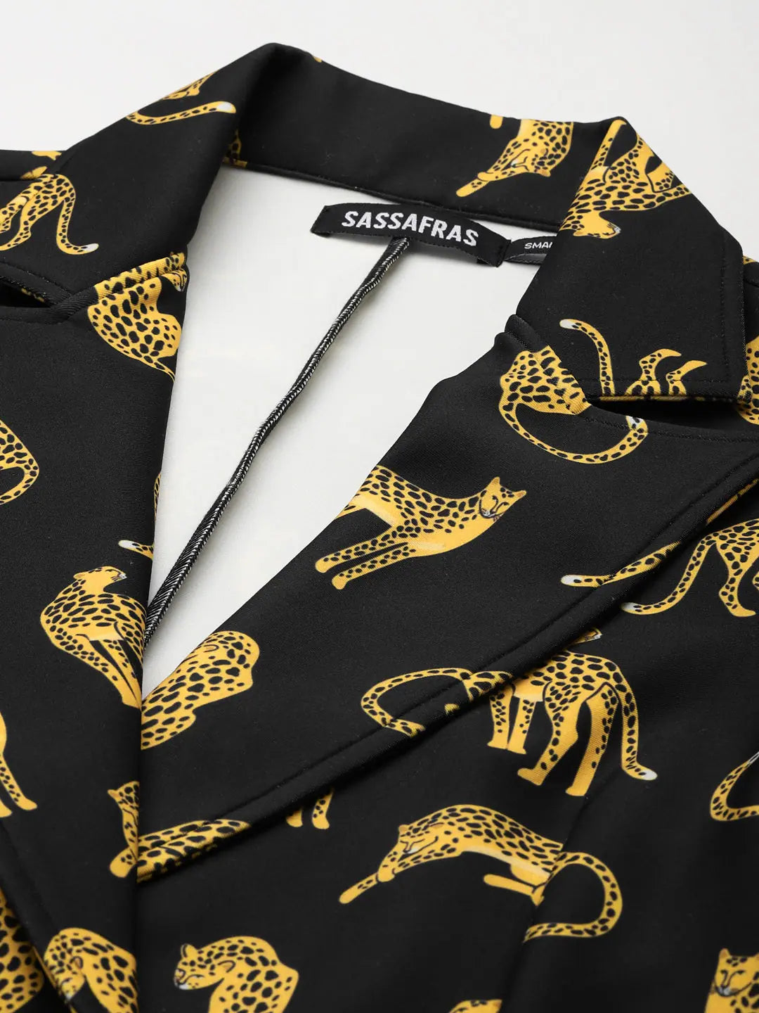 Women's Fashion Jackets: Black Printed Cheetah Relax Fit Blazer