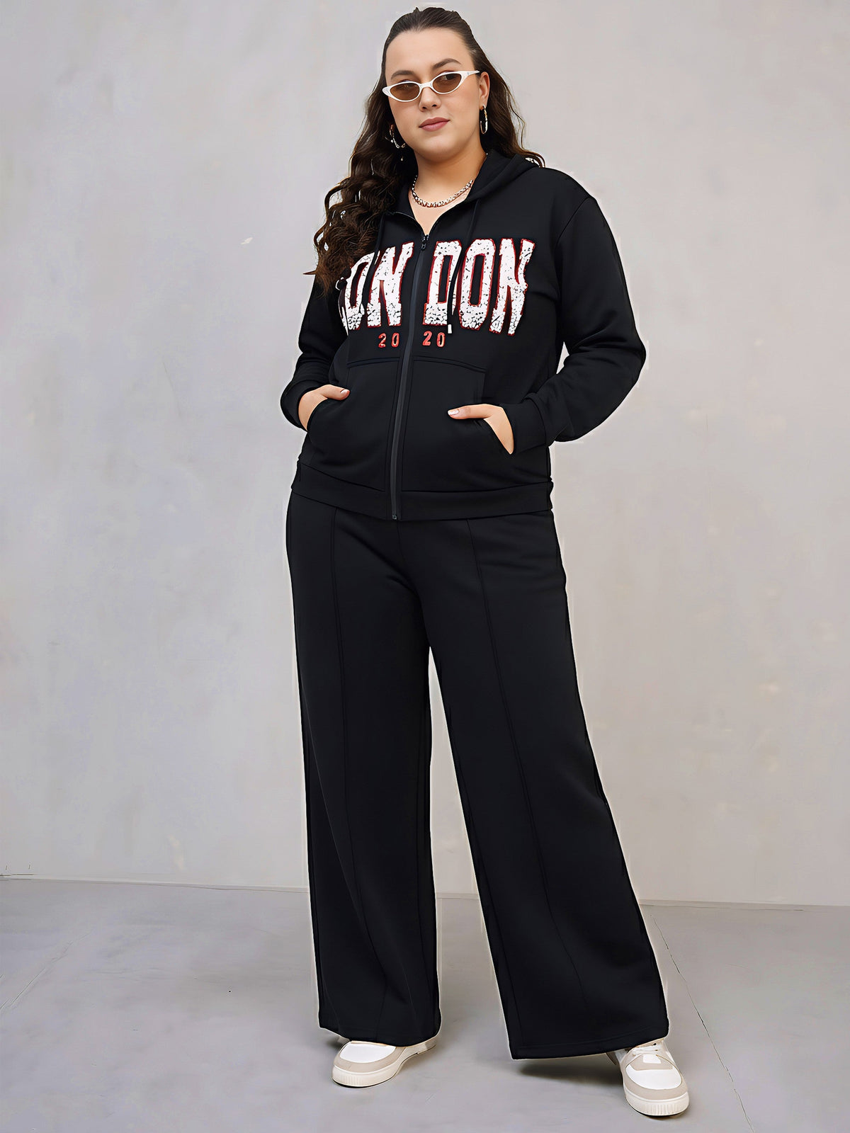 Women Black LONDON Printed Fleece Jacket With Sweatpants-SFJCKT6789_SFPANT51006