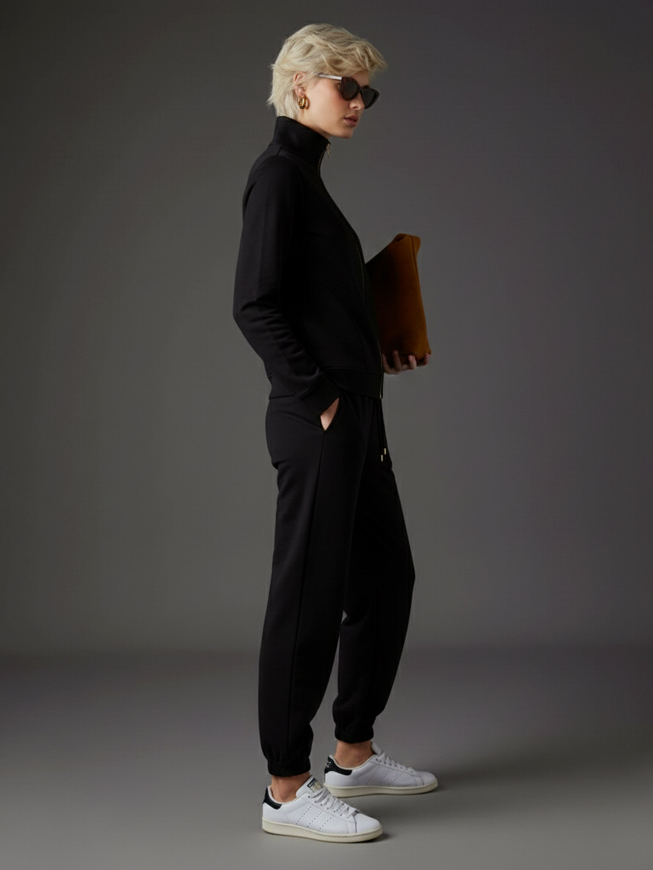 Women Black Fleece Zipper Jacket With Joggers-SFJCKT6808_SFPANT50730