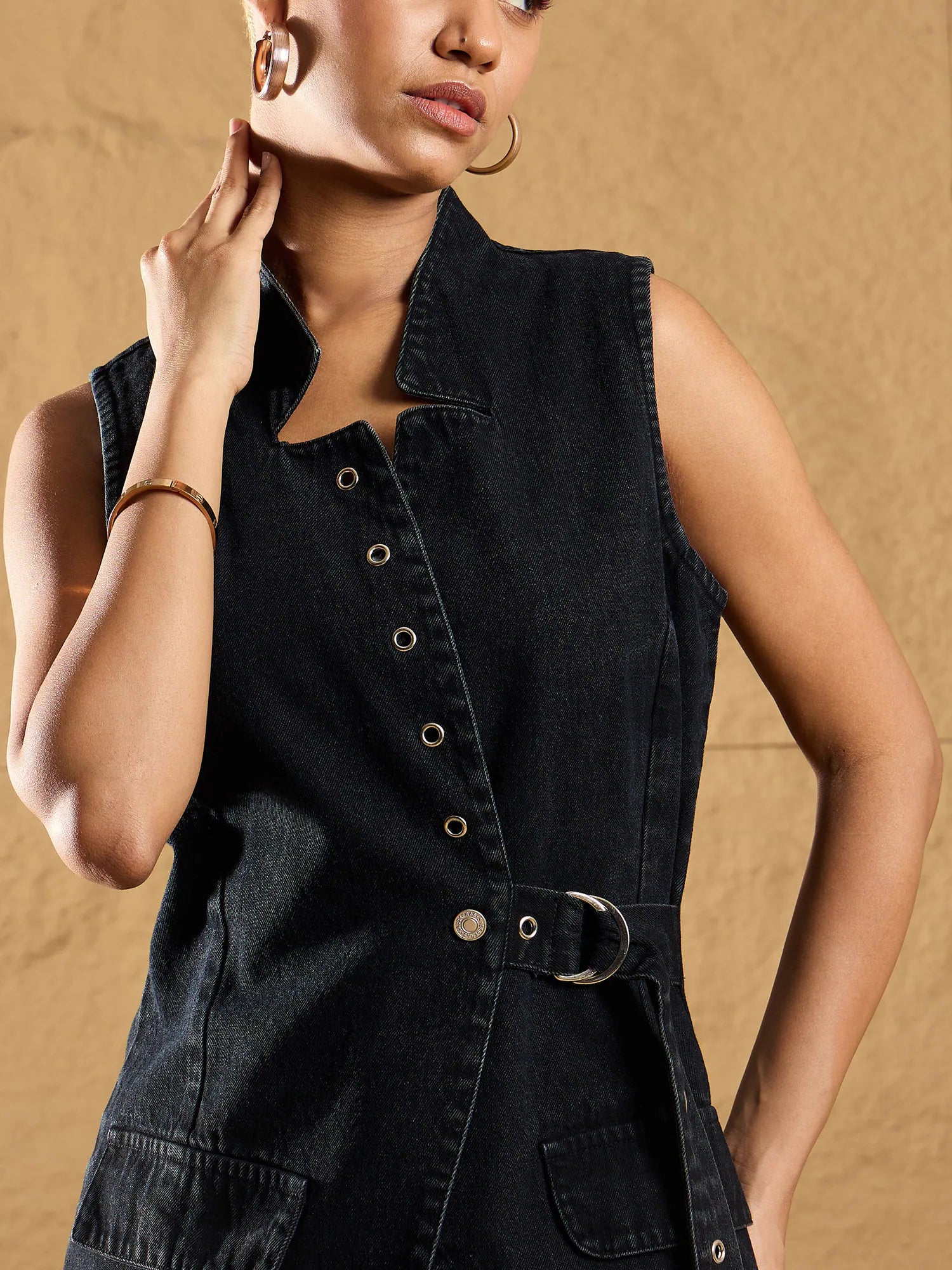 Wholesale Women Black Wash Denim Eyelet Jacket With Straight Fit Jeans