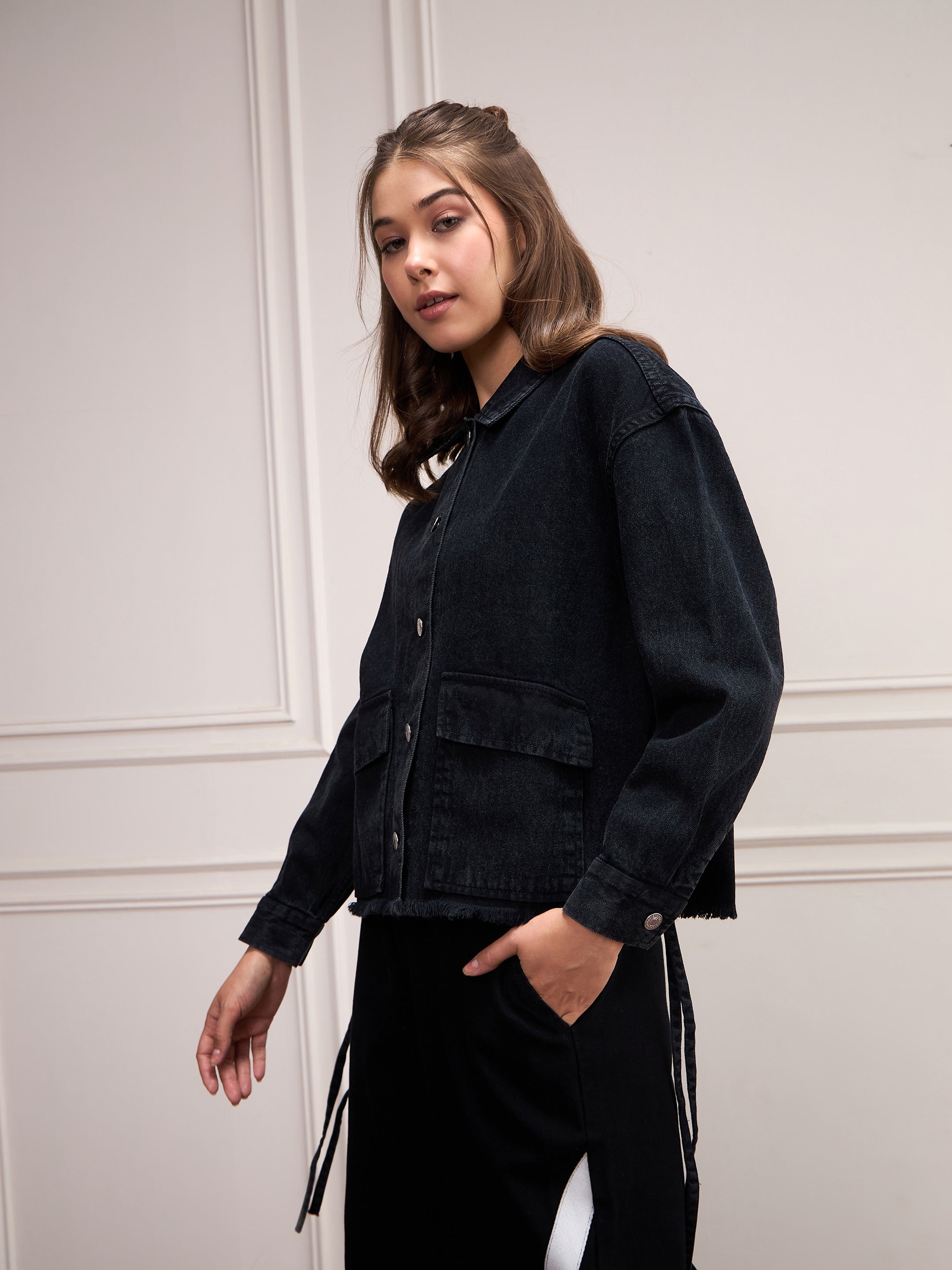 Women Black Washed Denim Front Pocket Jacket-SFJCKT6982