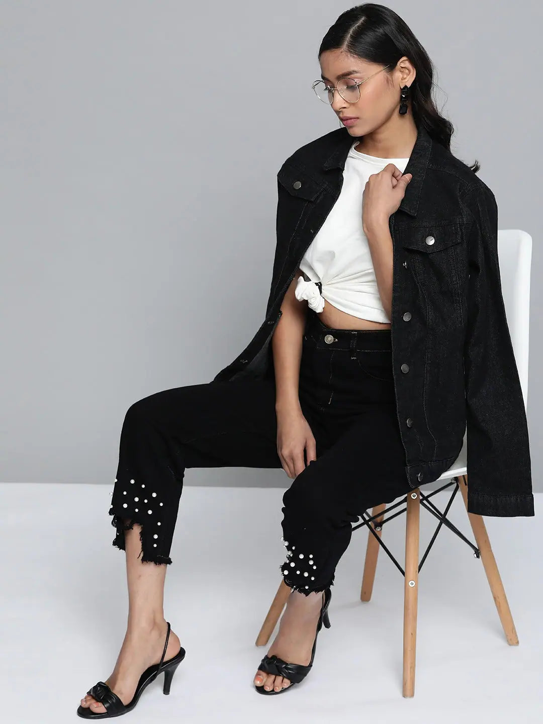 Black Pearl Hem Slouchy Jeans | Women's Western Wear