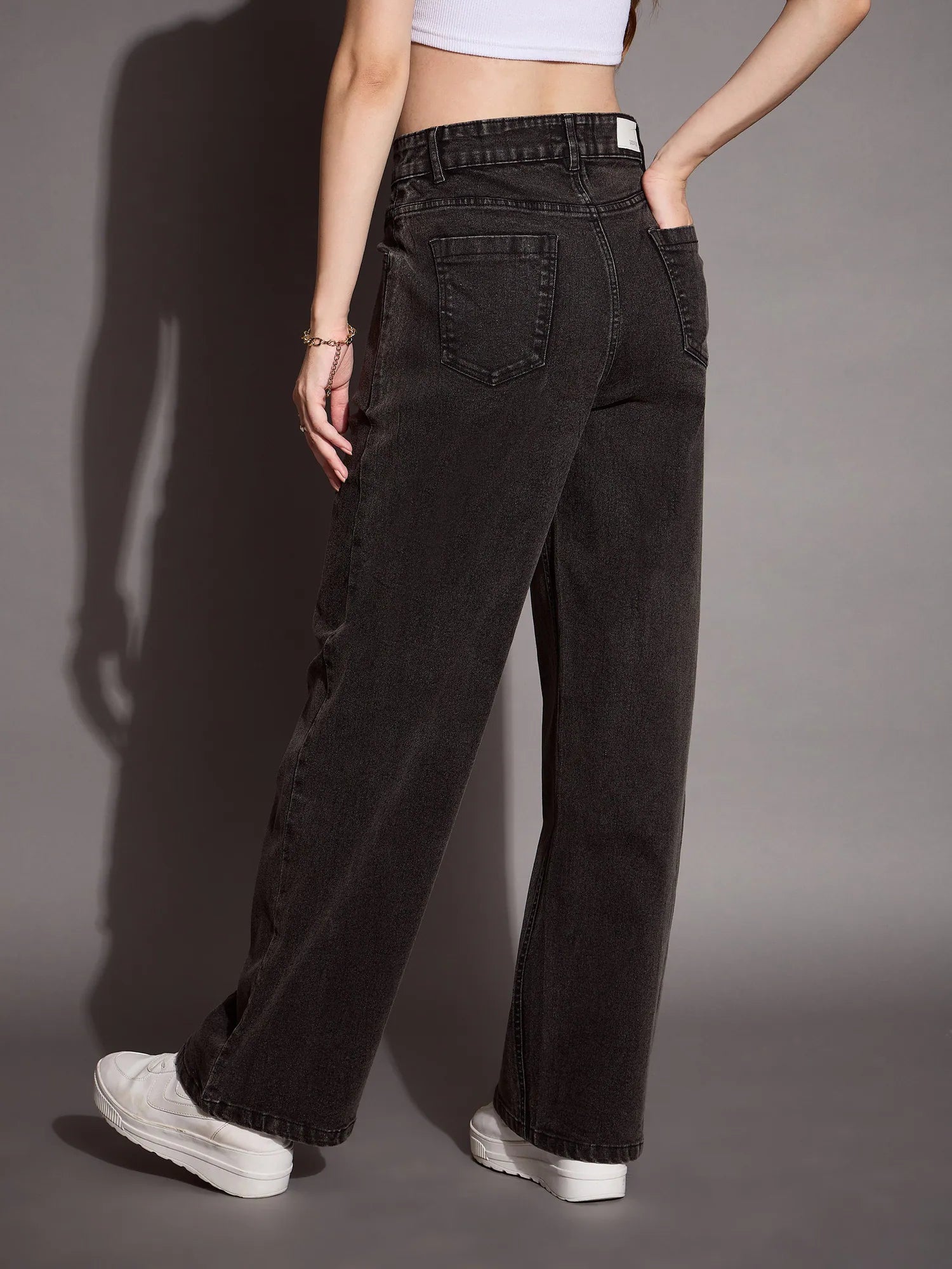 Black Wash Front Pocket Straight Jeans - Denim Cotton Blend