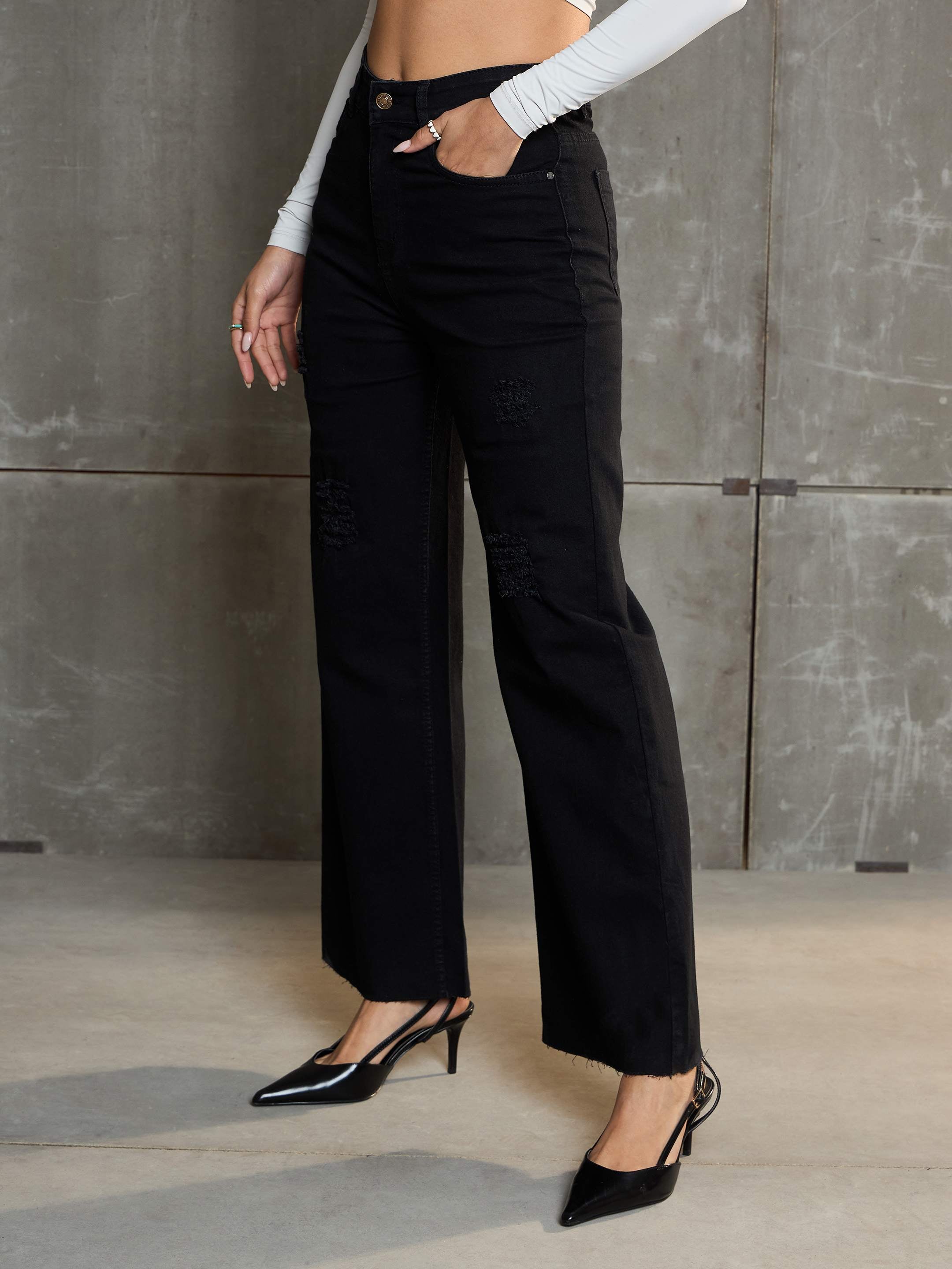 Women Black Denim Premium Front Detail Straight Jeans-SFJEAN0658_Black