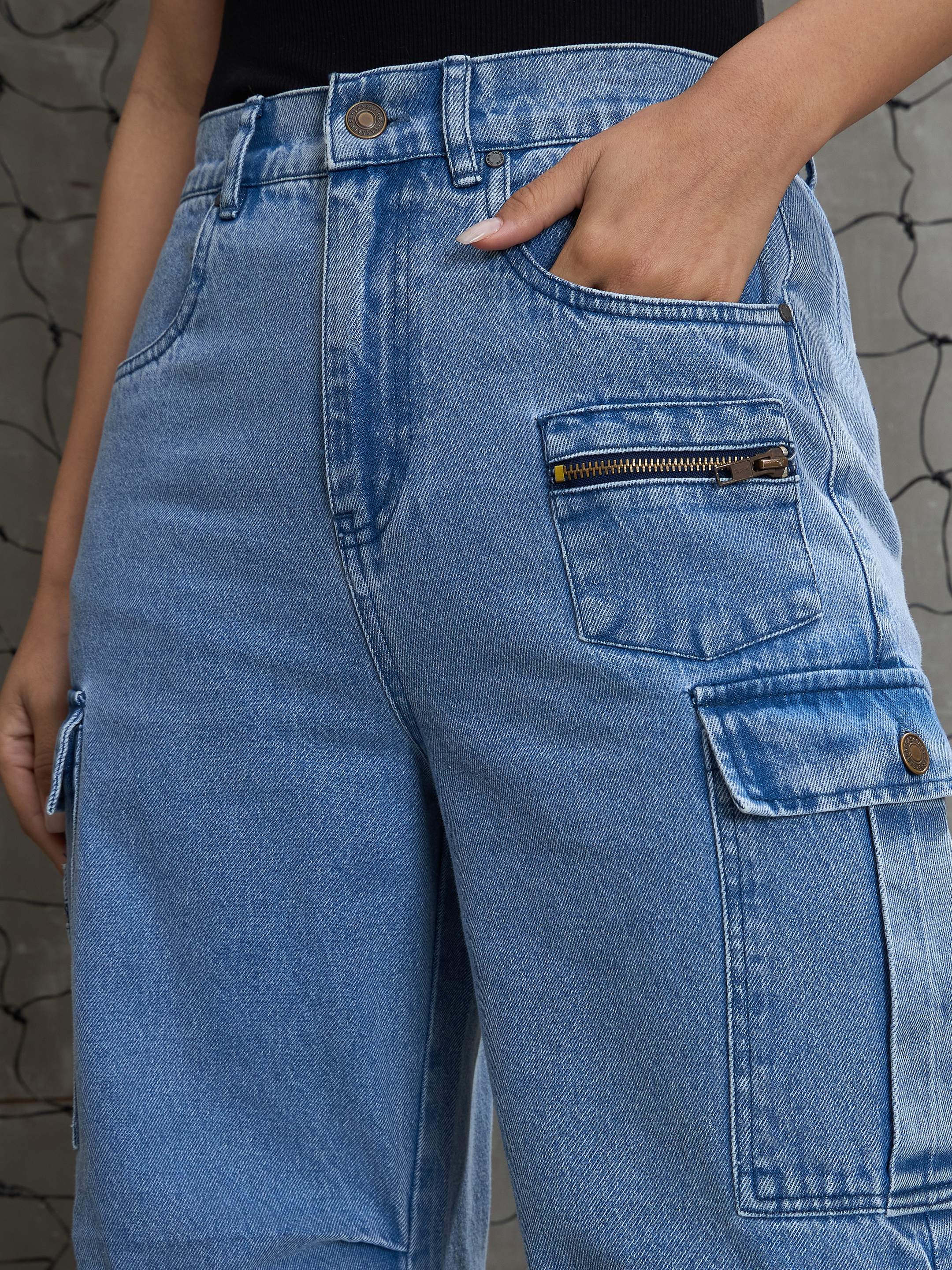 Women Blue Denim Pleated Knee Cargo Jeans-SFJEAN0708
