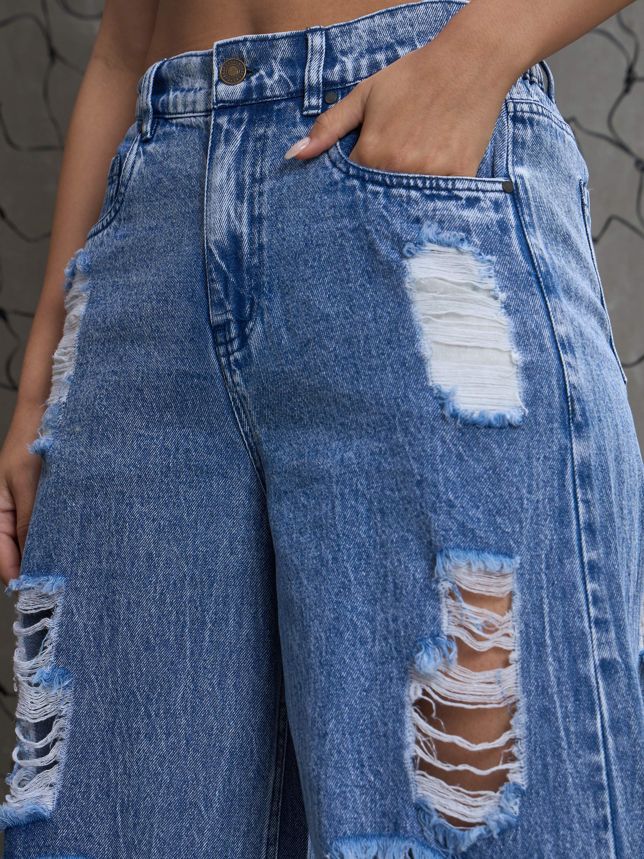 Women Blue Washed Denim Distressed Jeans-SFJEAN0709