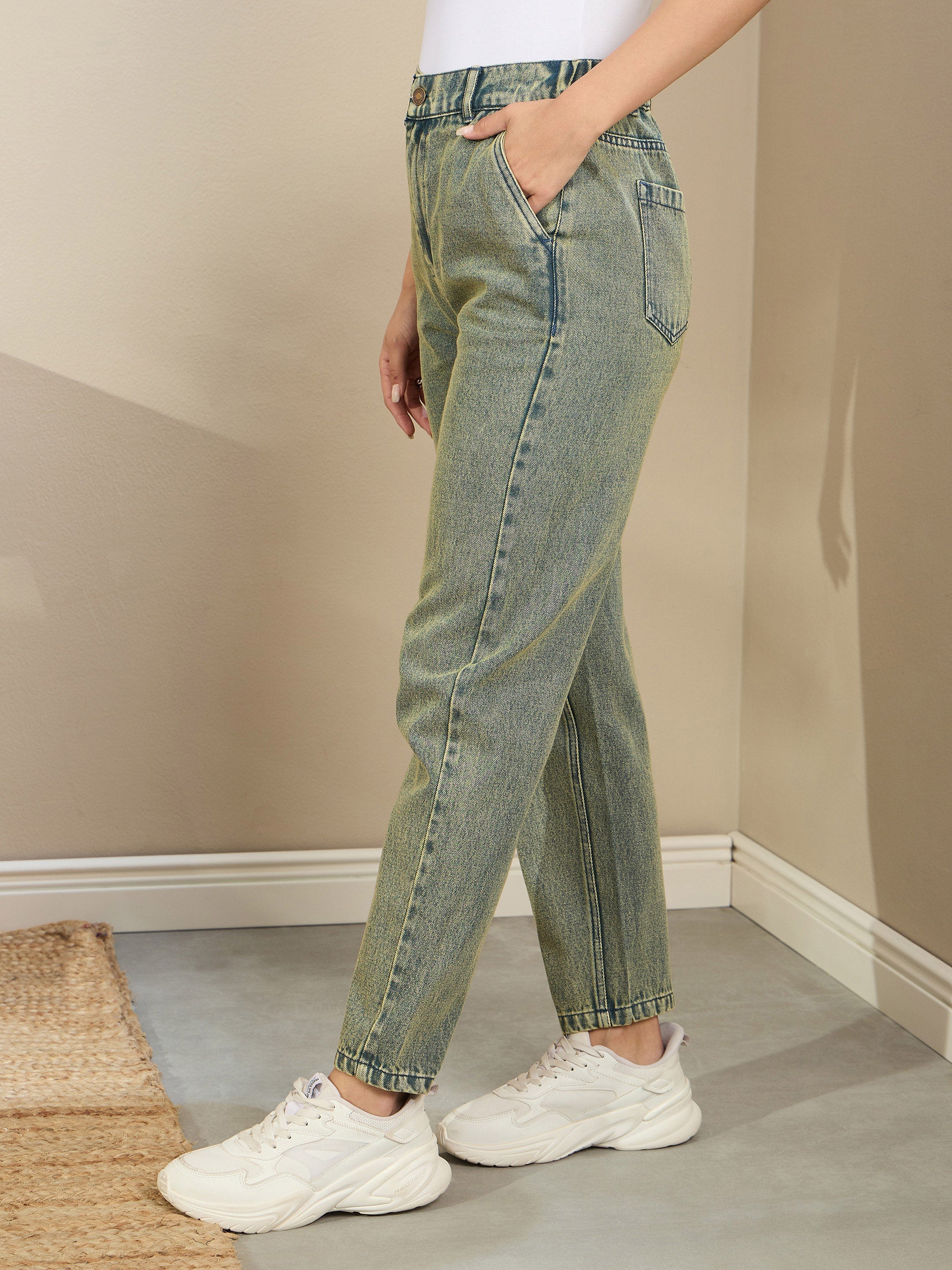 Women Green Washed Tapered Jeans-SFJEAN0721