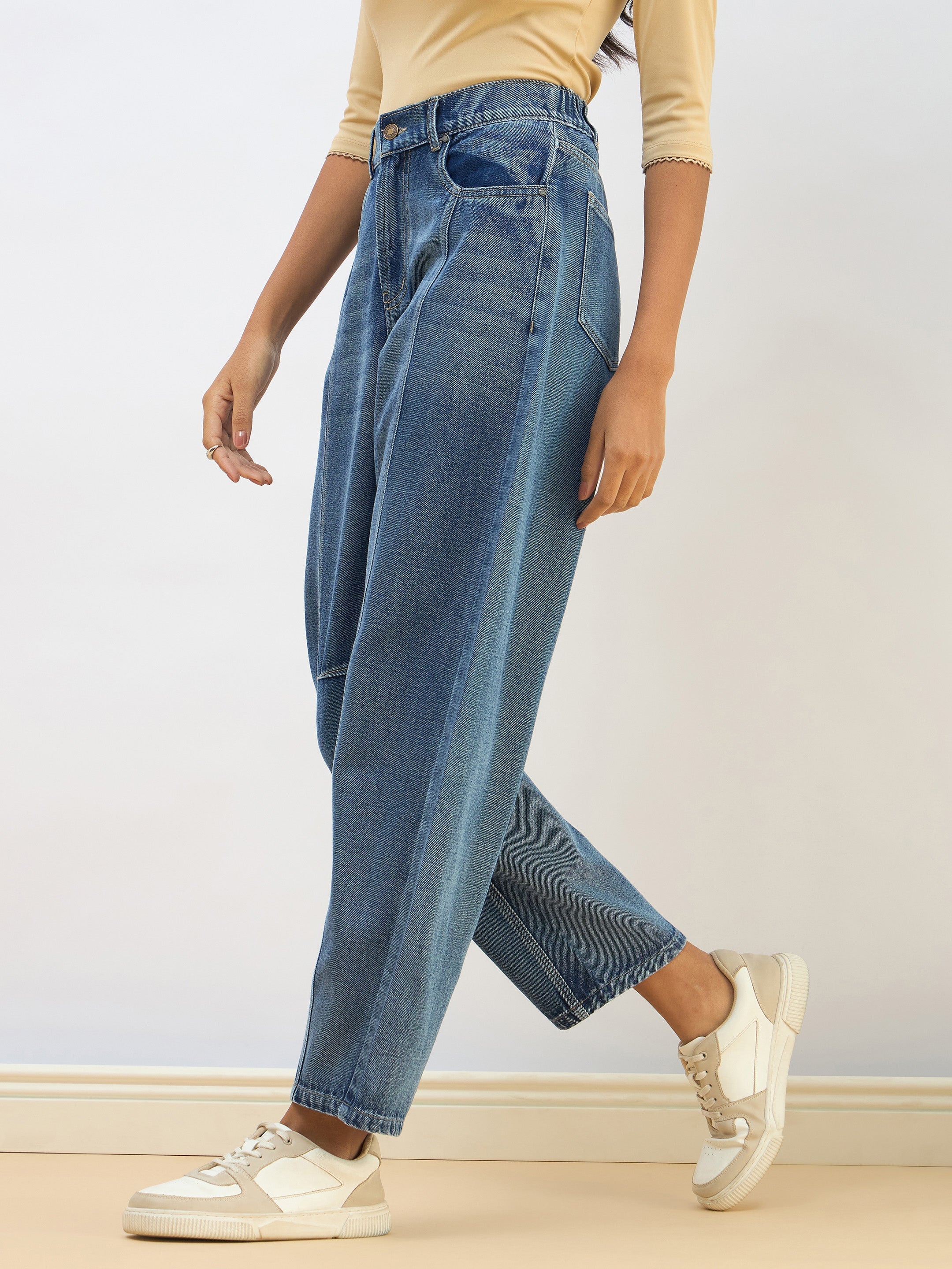 Women Blue Washed Balloon Fit Jeans-SFJEAN0728