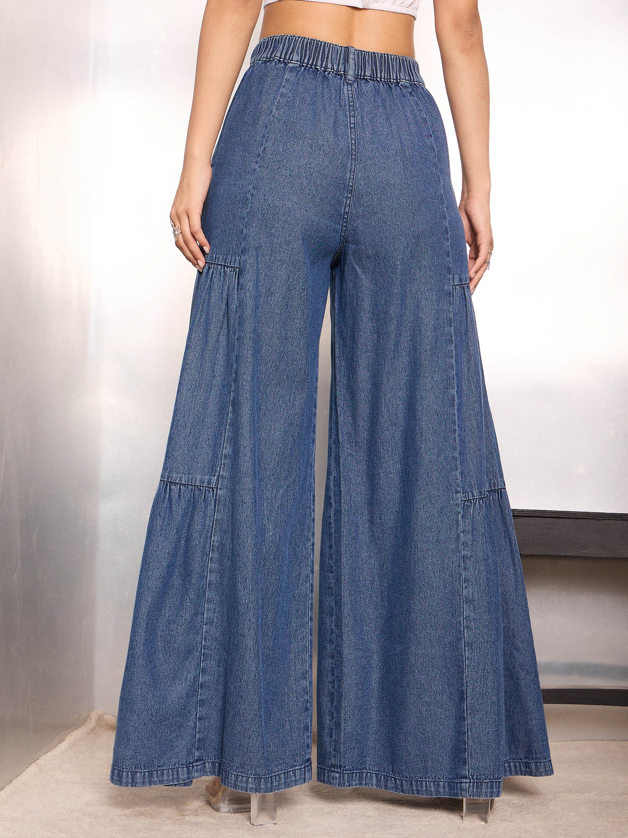 Women Blue Washed Gathered Front Flared Jeans-SFJEAN0769