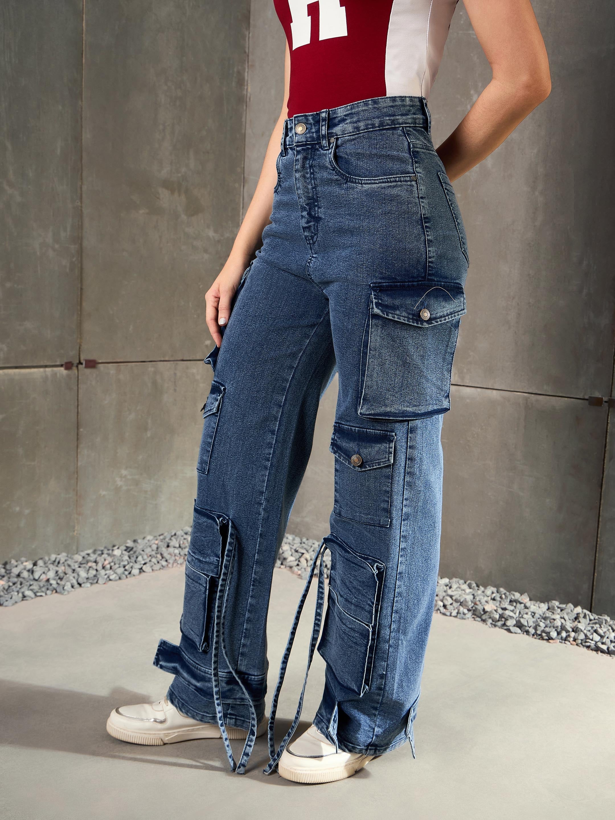 Women Blue Washed Multi Pocket Cargo Jeans-SFJEAN0777