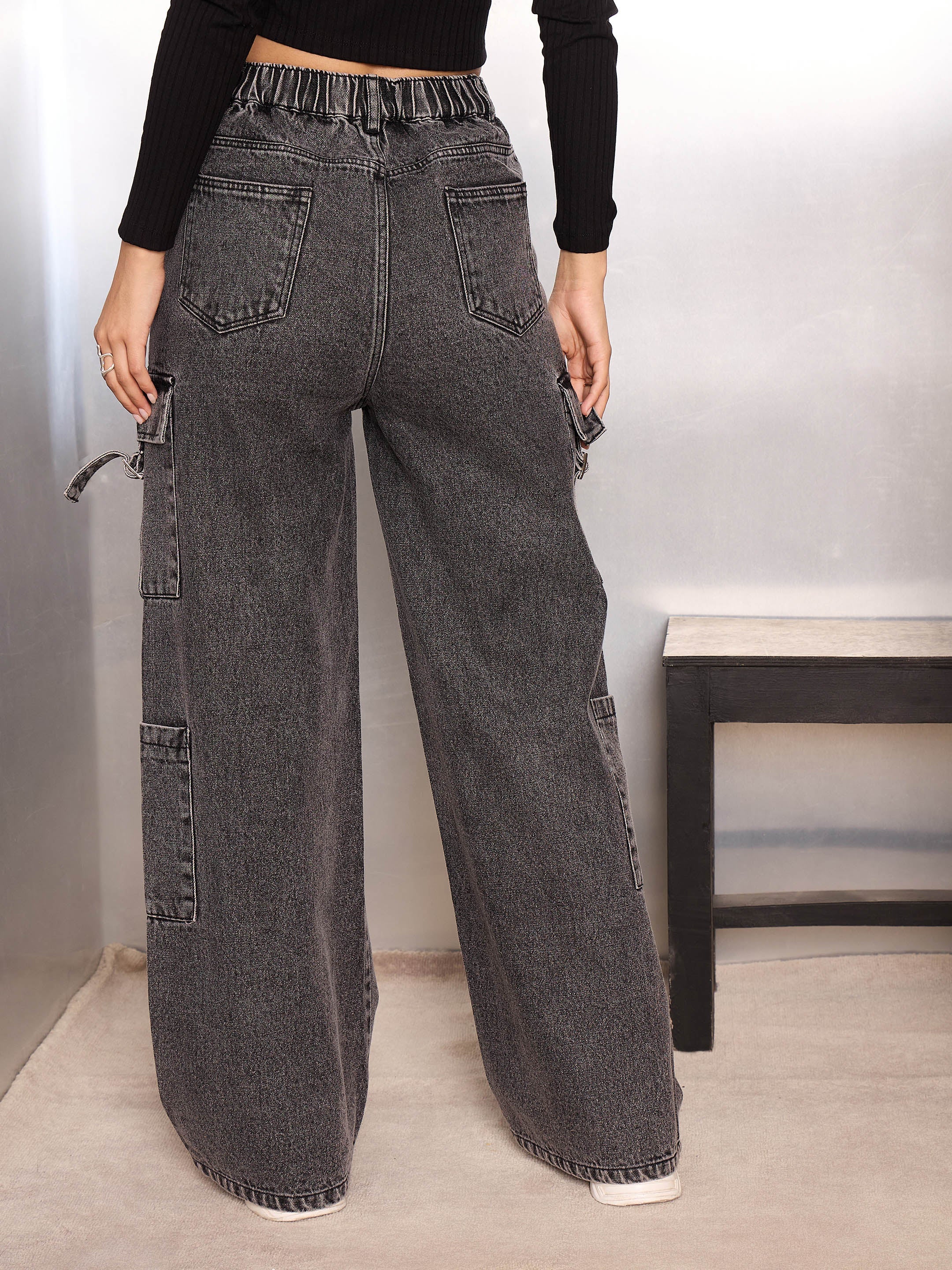 Women Grey Washed Cargo Jeans-SFJEAN0780