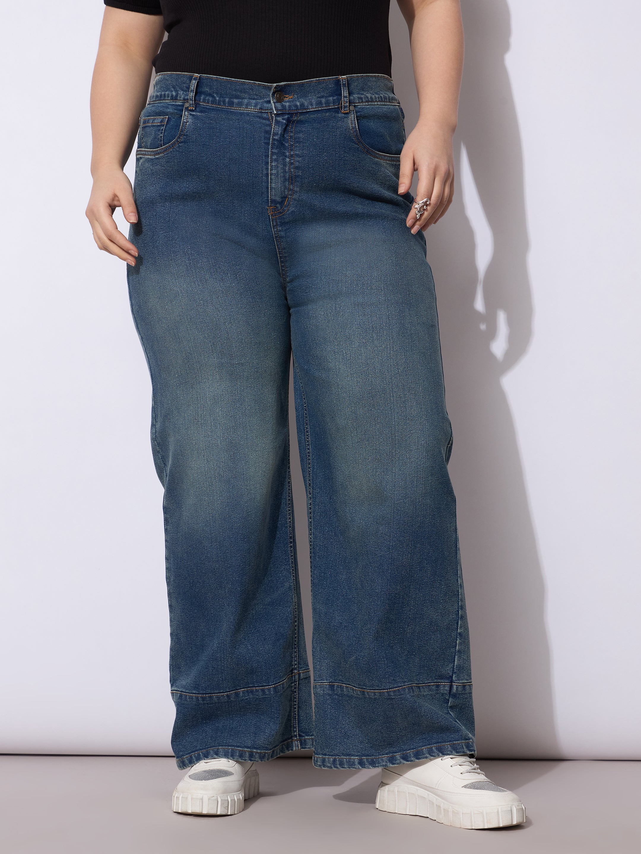 Women Navy Wash Hem Seam Straight Fit Jeans-SFJEAN0790