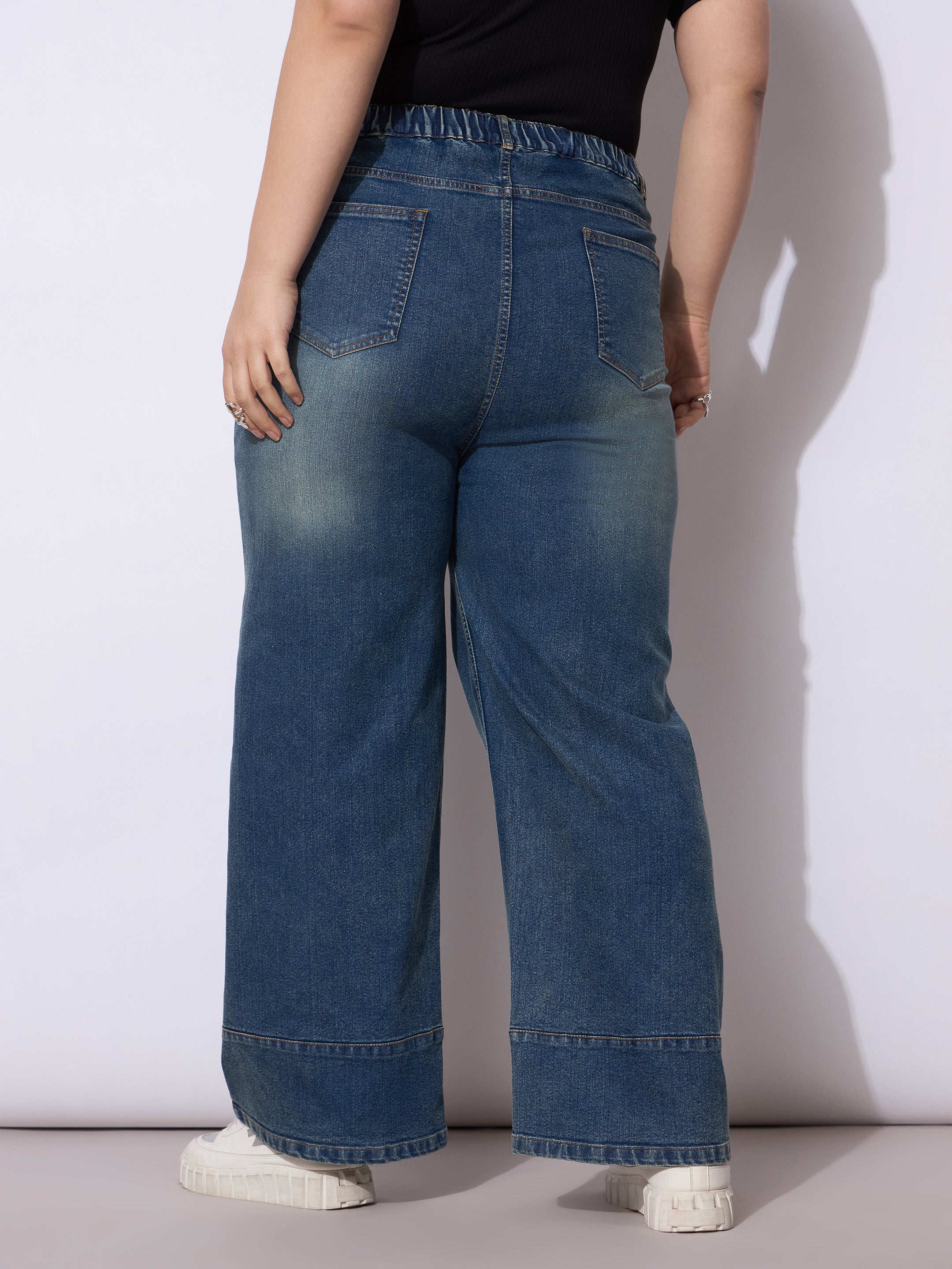 Women Navy Wash Hem Seam Straight Fit Jeans-SFJEAN0790