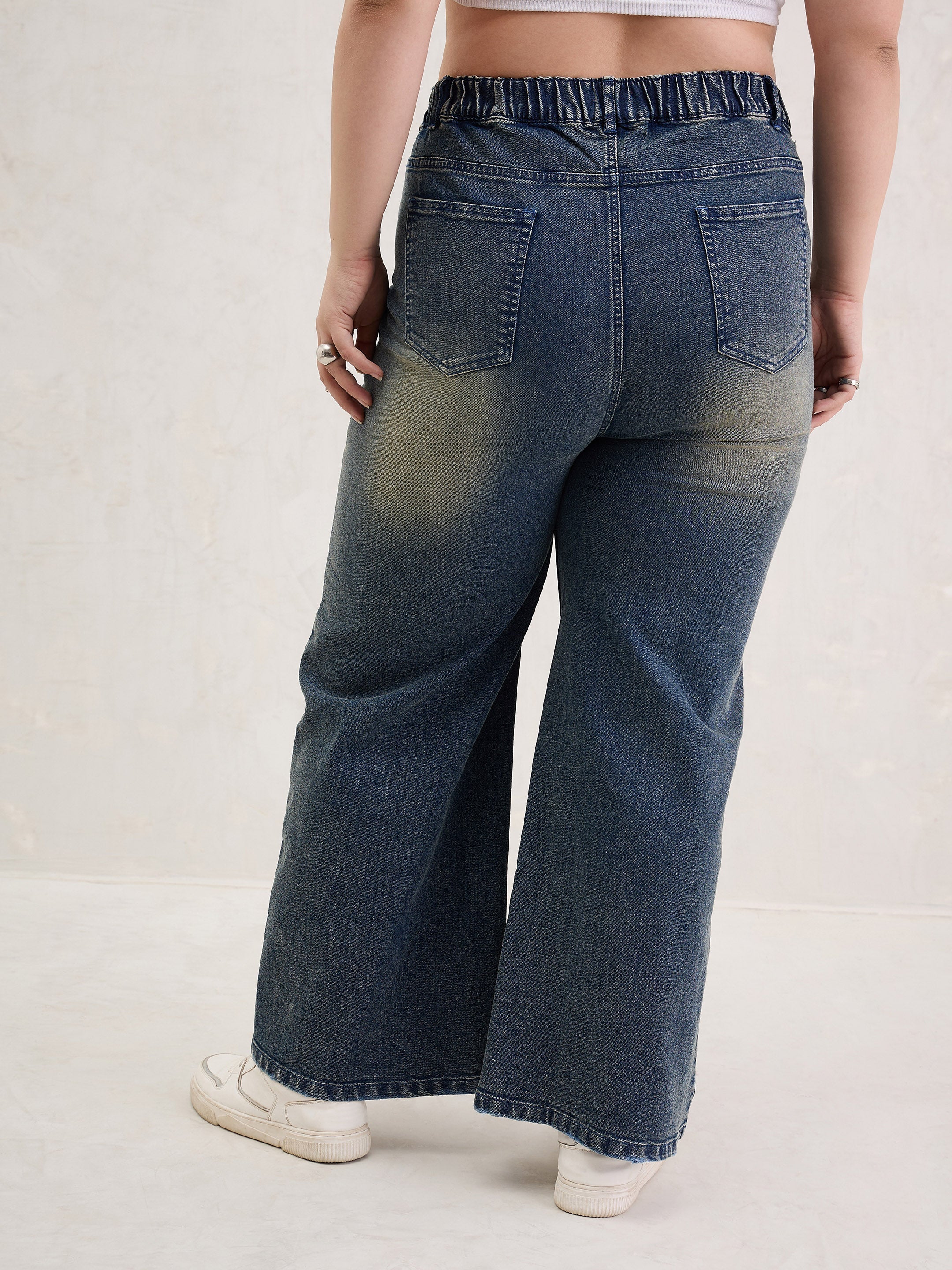 Women Blue Acid Wash Patched Straight Jeans-SFJEAN0800