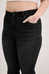 Women Black Wash Front Slit Fitted Jeans-SFJEAN0802