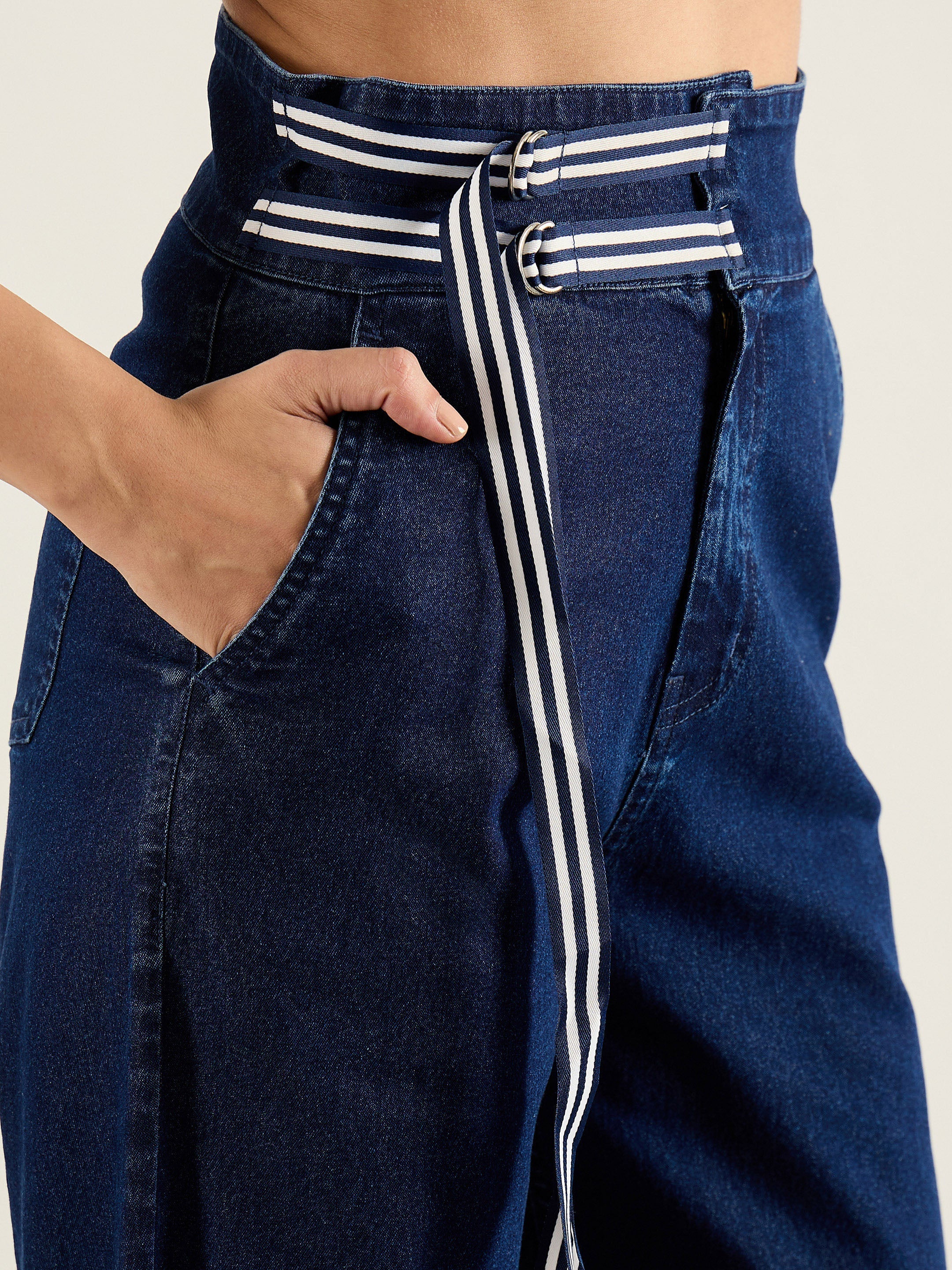 Women Navy Blue High Rise Straight Fit Jeans-SFJEAN0806