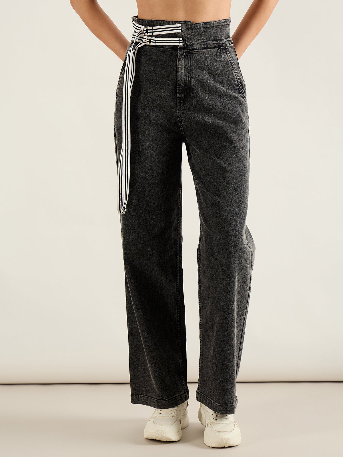 Women Grey Washed High Rise Straight Jeans-SFJEAN0807
