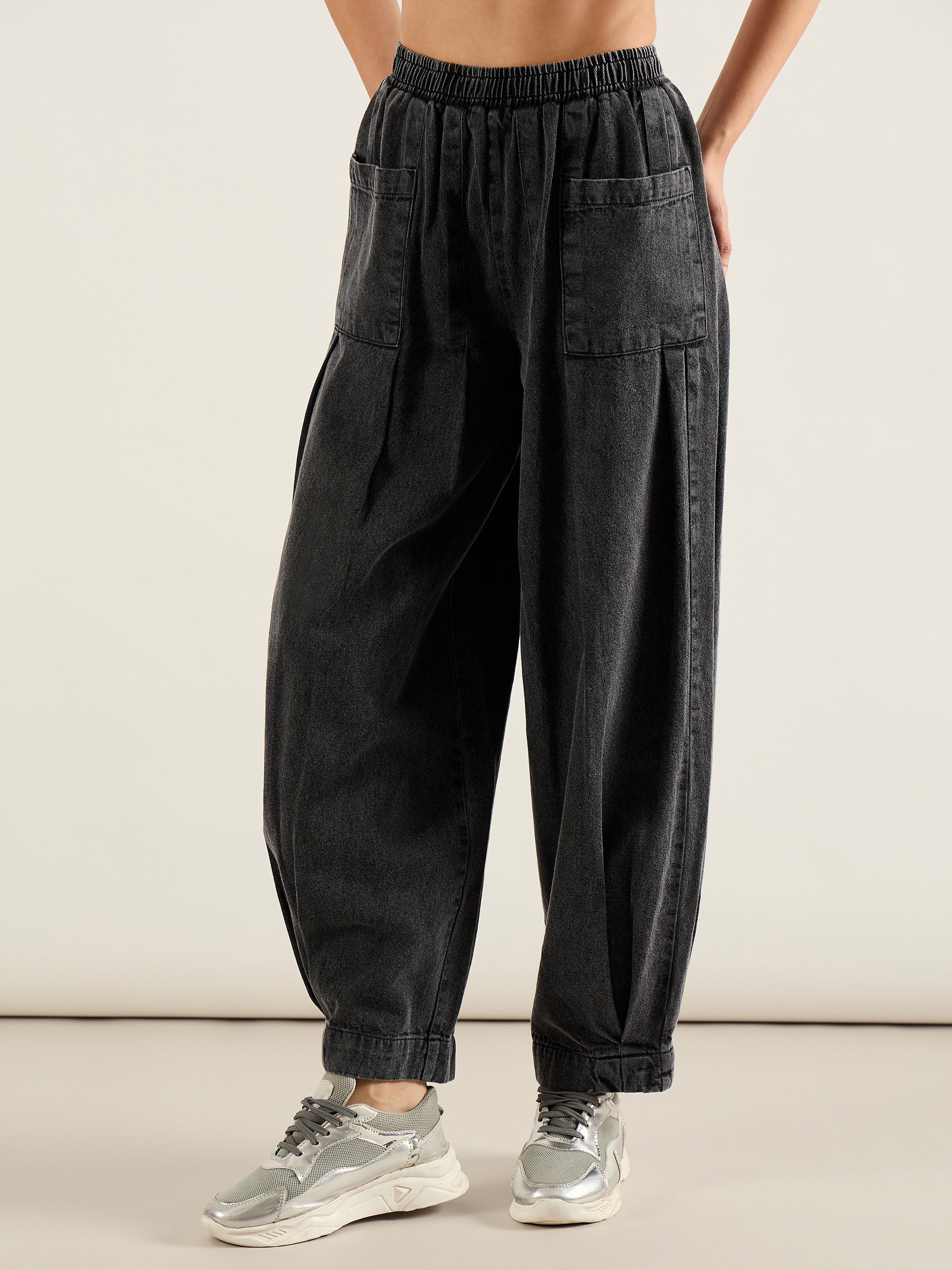Women Black Washed High Rise Balloon Fit Jeans-SFJEAN0814