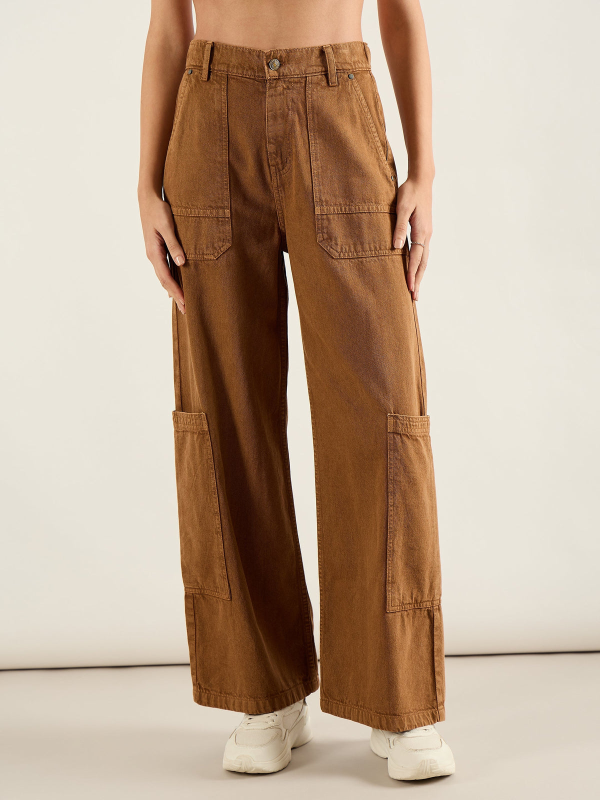 Women Brown Hem Pocket Cargo Jeans-SFJEAN0823