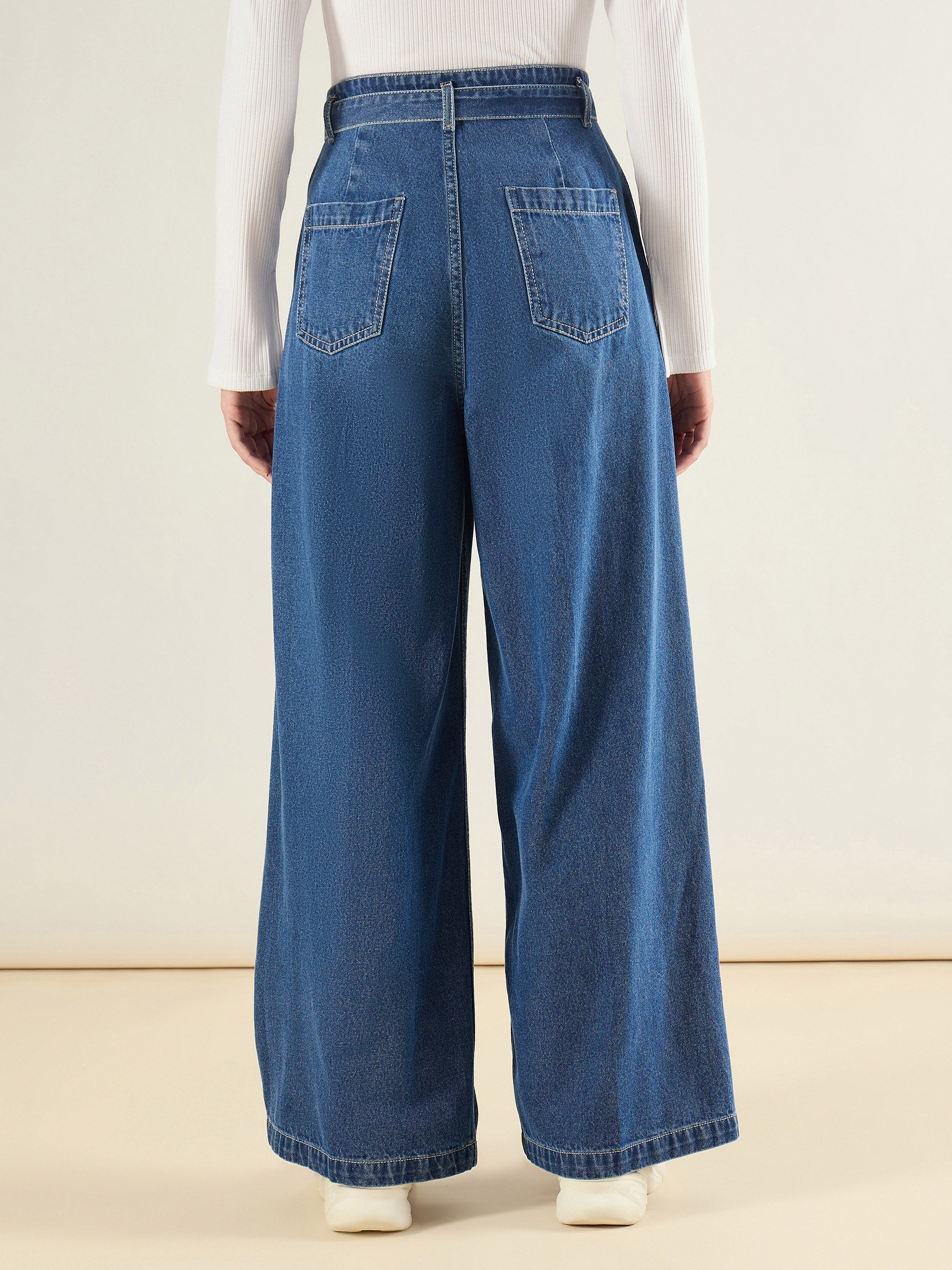 Women Blue Wash Wide Leg Belted Denim Jeans-SFJEAN0831