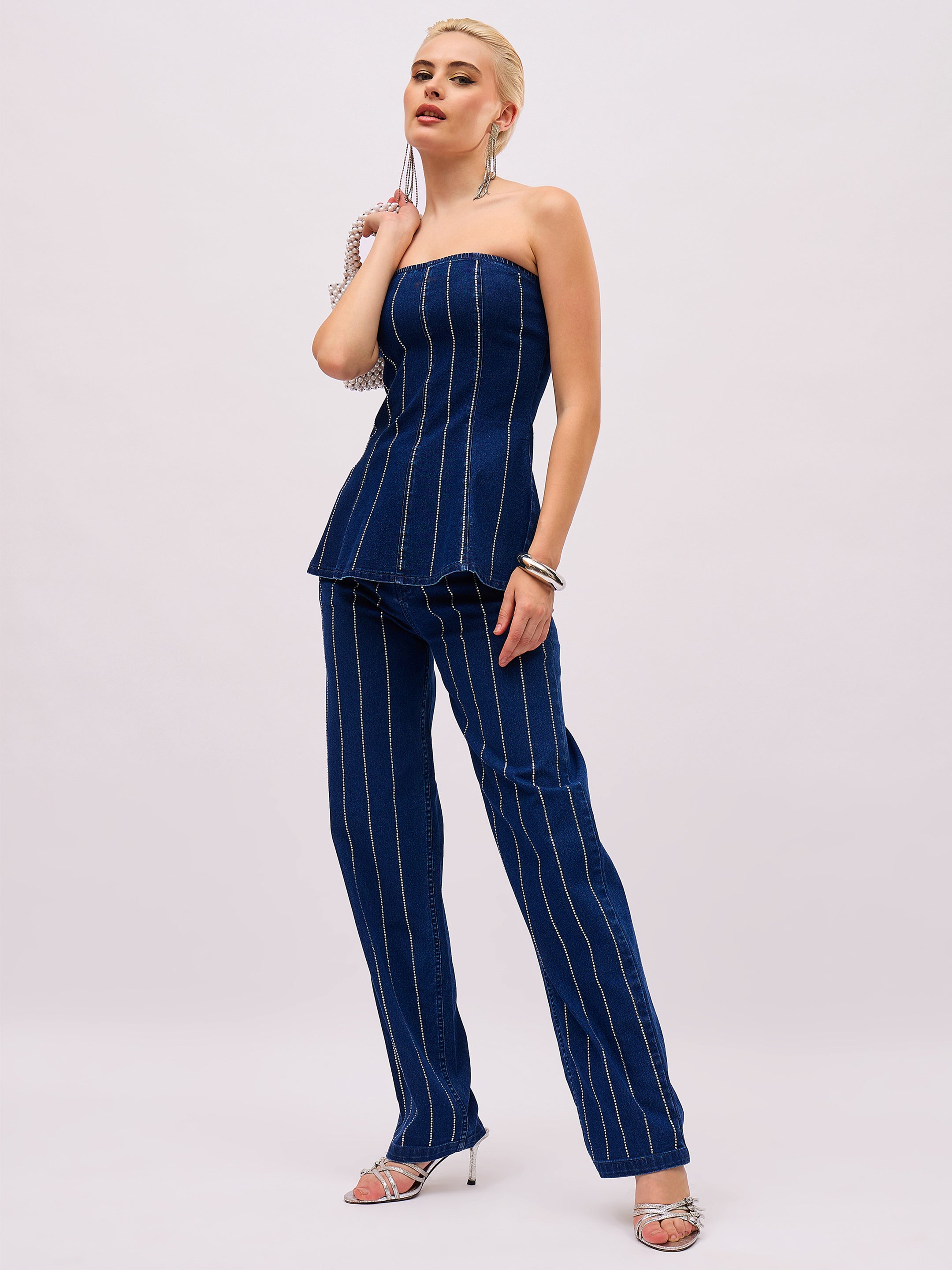 Women Navy Blue Denim Front Stud Straight Fit Jeans-SFJEAN0855