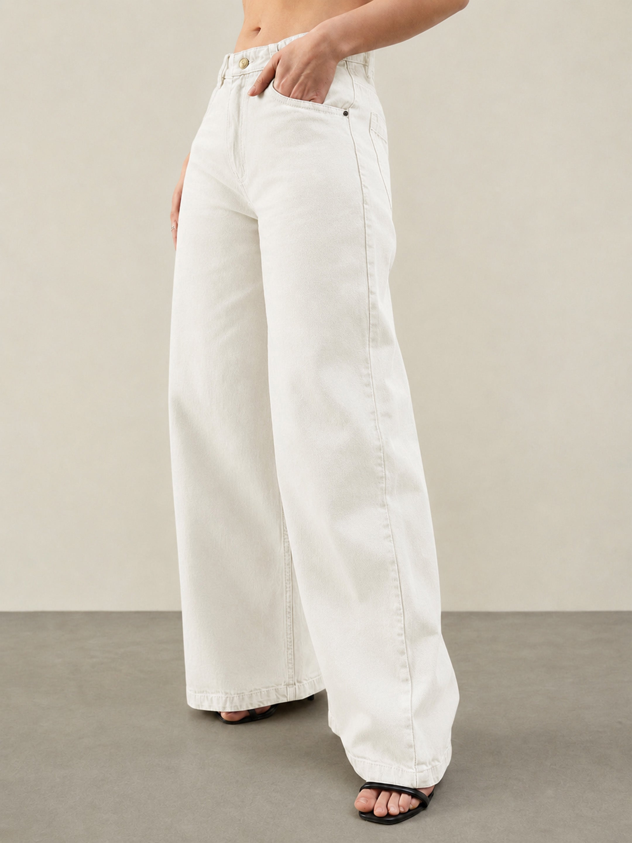 DesiQlo White Low Waist Wide Leg Jeans - White