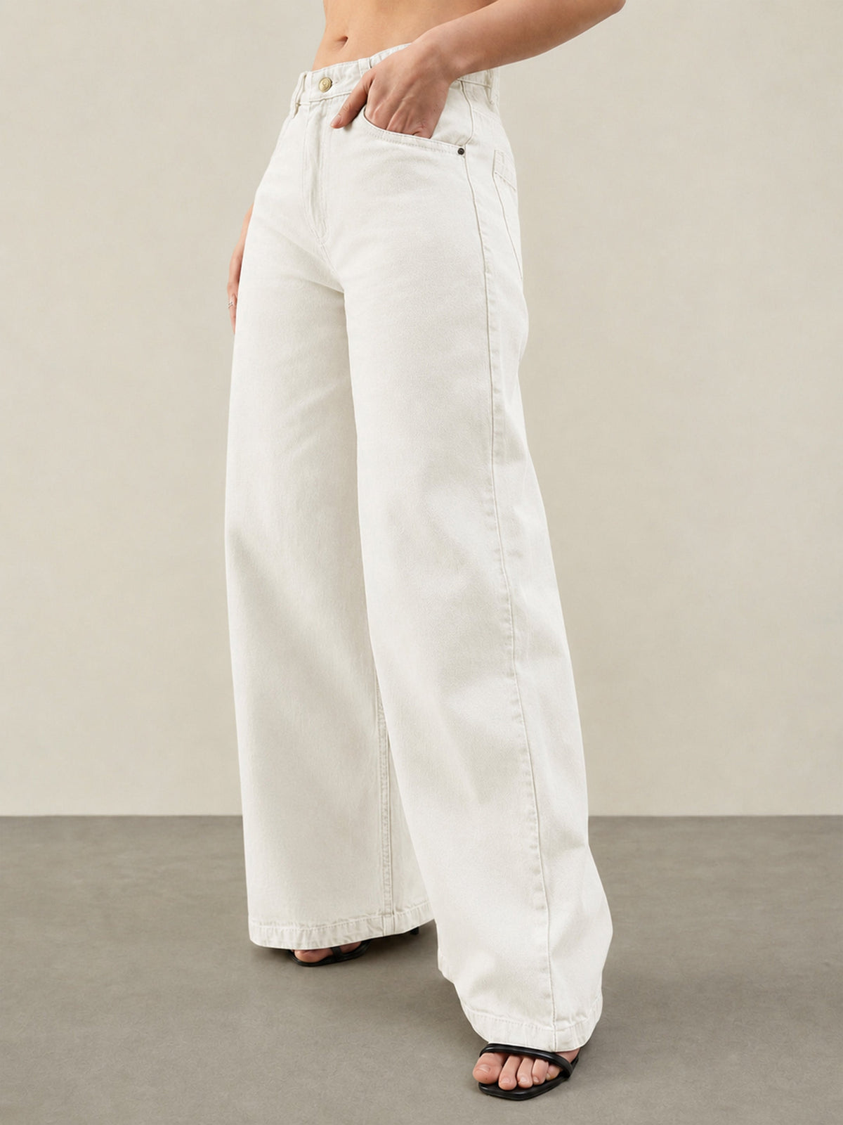 Women White Low Waist Wide Leg Jeans