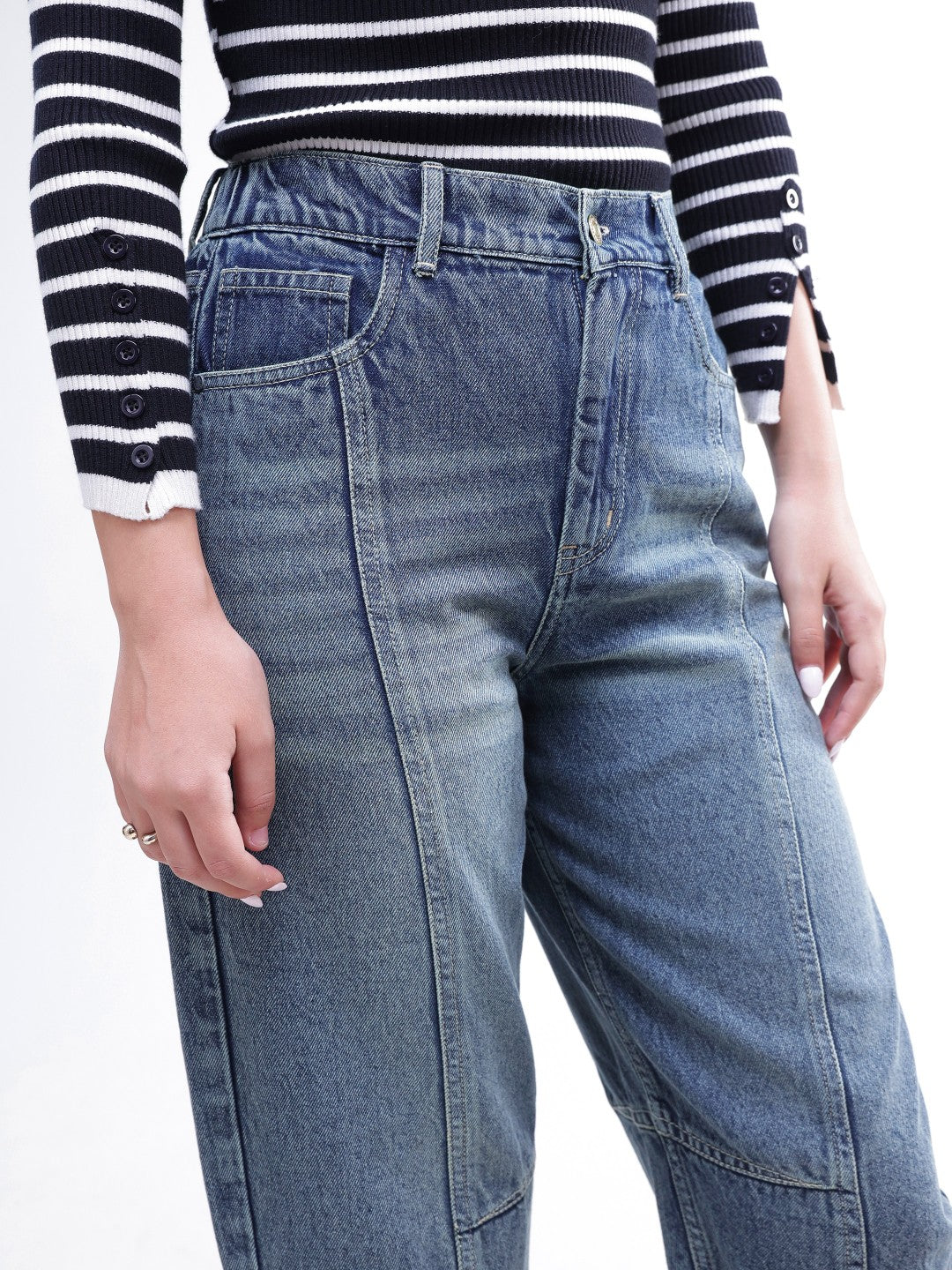 DesiQlo Blue Wash Whisker Front Seam Balloon Fit Jeans - Blue